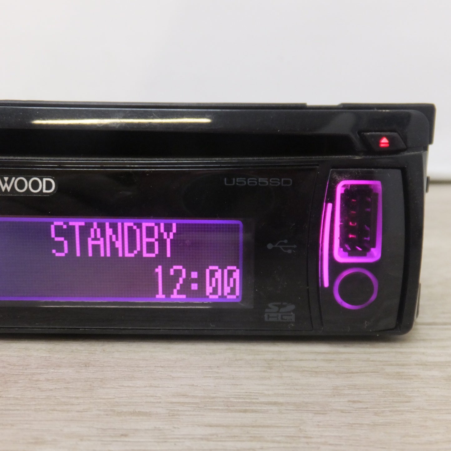 [送料無料] ★ケンウッド KENWOOD カーオーディオ 1DIN コンポ CDレシーバー U565SD[23]★
