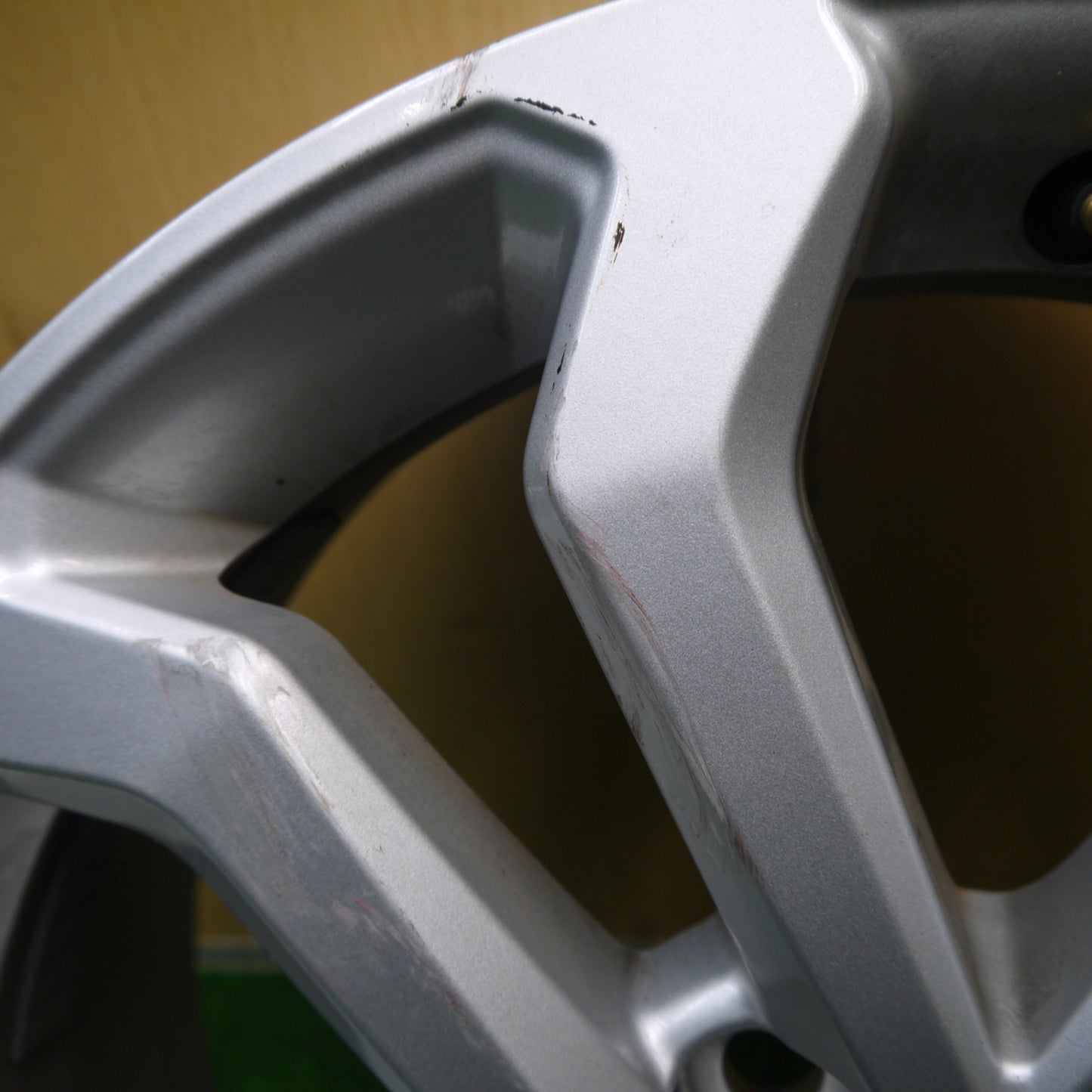 1本価格★トヨタ カローラ クロス 純正 ENKEI製 ホイール 17インチ エンケイ 17×6.5J PCD114.3/5H★5112515Hホ