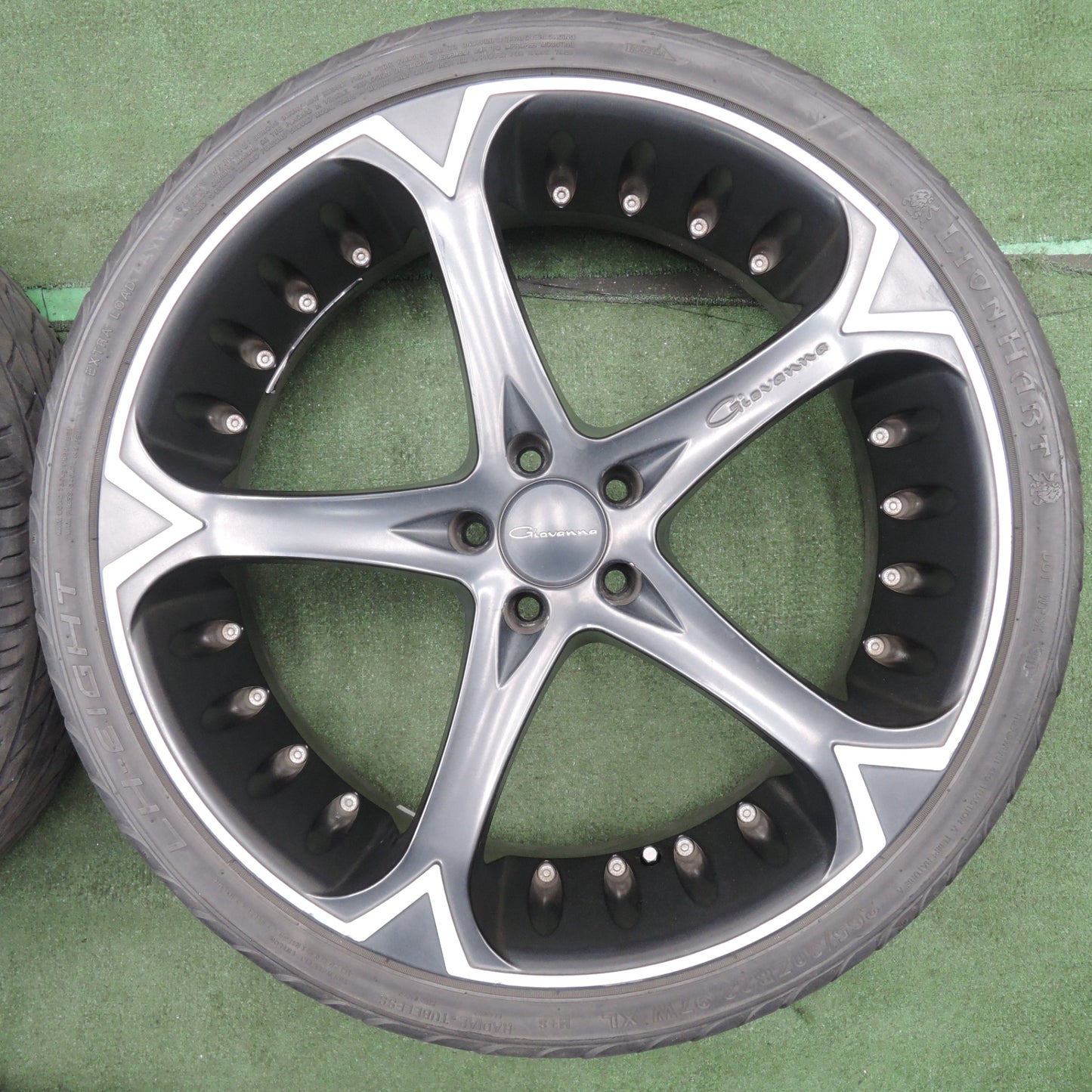*送料無料* 4本価格★265/30R22 Giovanna ライオンハート LH-EIGHT マックストレック FORTIS T5 ジオバンナ PCD114.3/5H★4030411NJノ