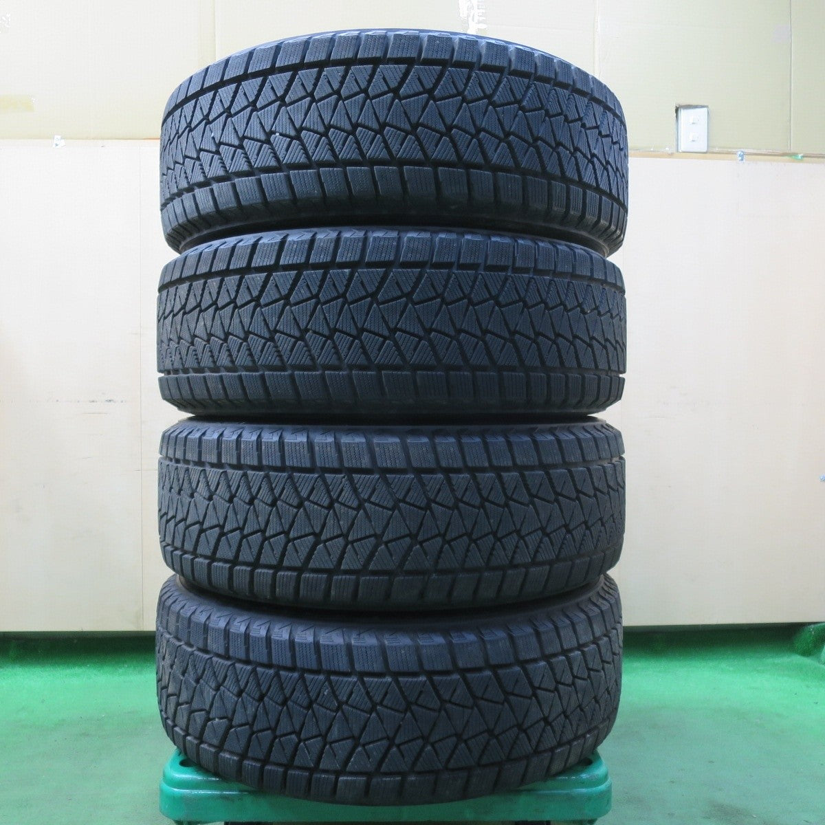 バリ溝！9分★XV 等 225/60R17 スタッドレス ブリヂストン ブリザック DM-V2 MANARAY SPORT マナレイスポーツ 17インチ PCD100/5H★5021116イス
