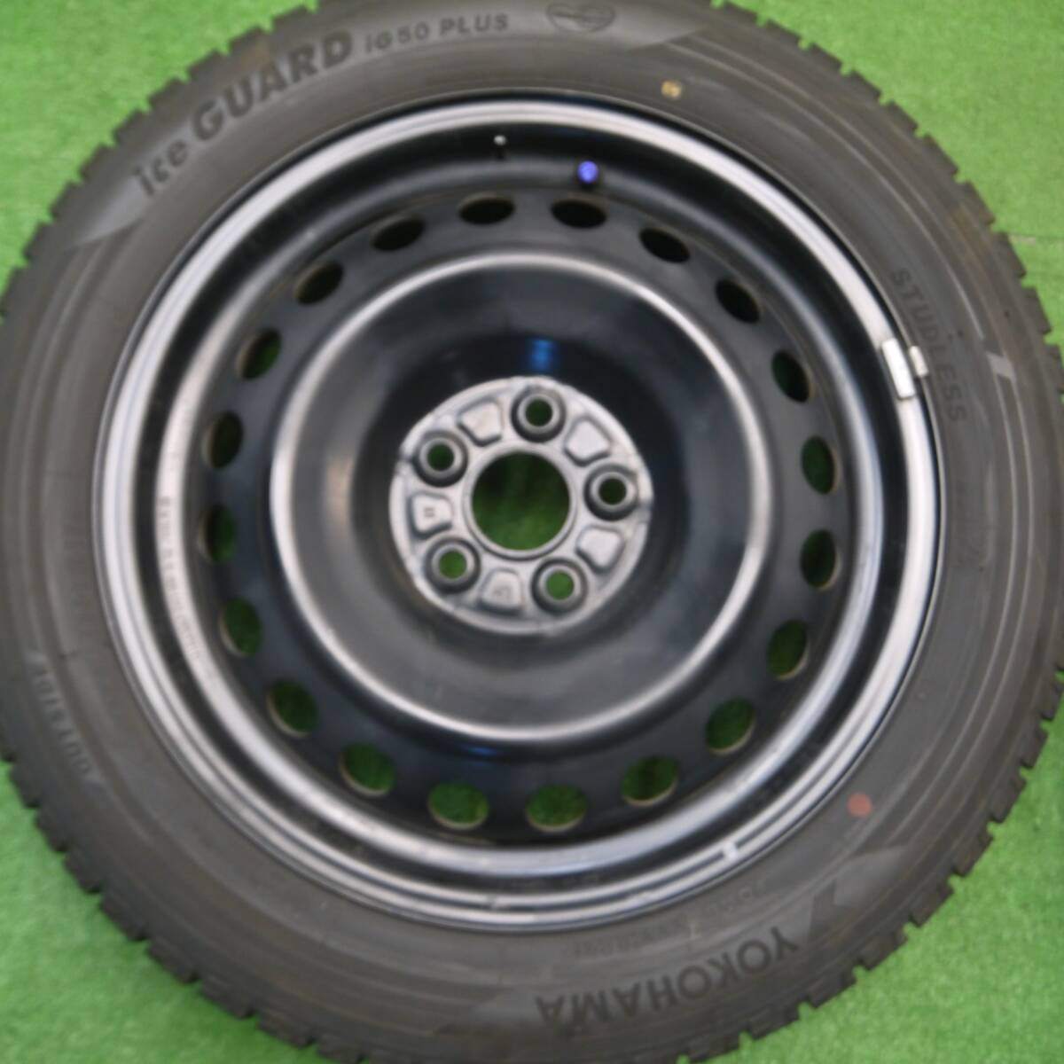 バリ溝！20年！9分★ラクティス等 175/60R16 スタッドレス ヨコハマ アイスガード iG50 プラス スチール PCD100/5H★4101607Hス