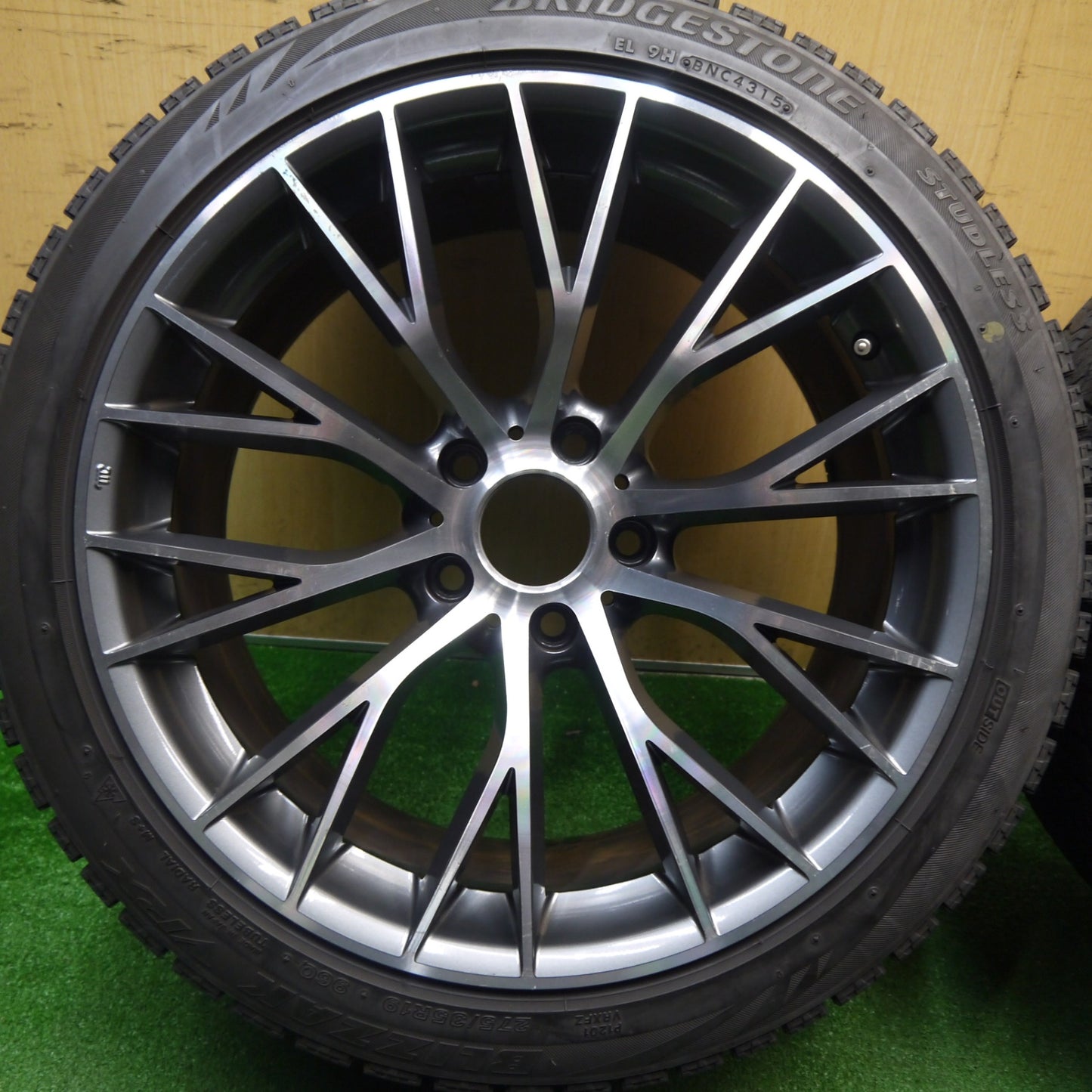 バリ溝！8.5分★BMW 等 MAK MUNCHEN 255/35R19 275/35R19 スタッドレス ブリヂストン ブリザック VRX ミュンヘン 19インチ PCD120/5H★5122301Hス