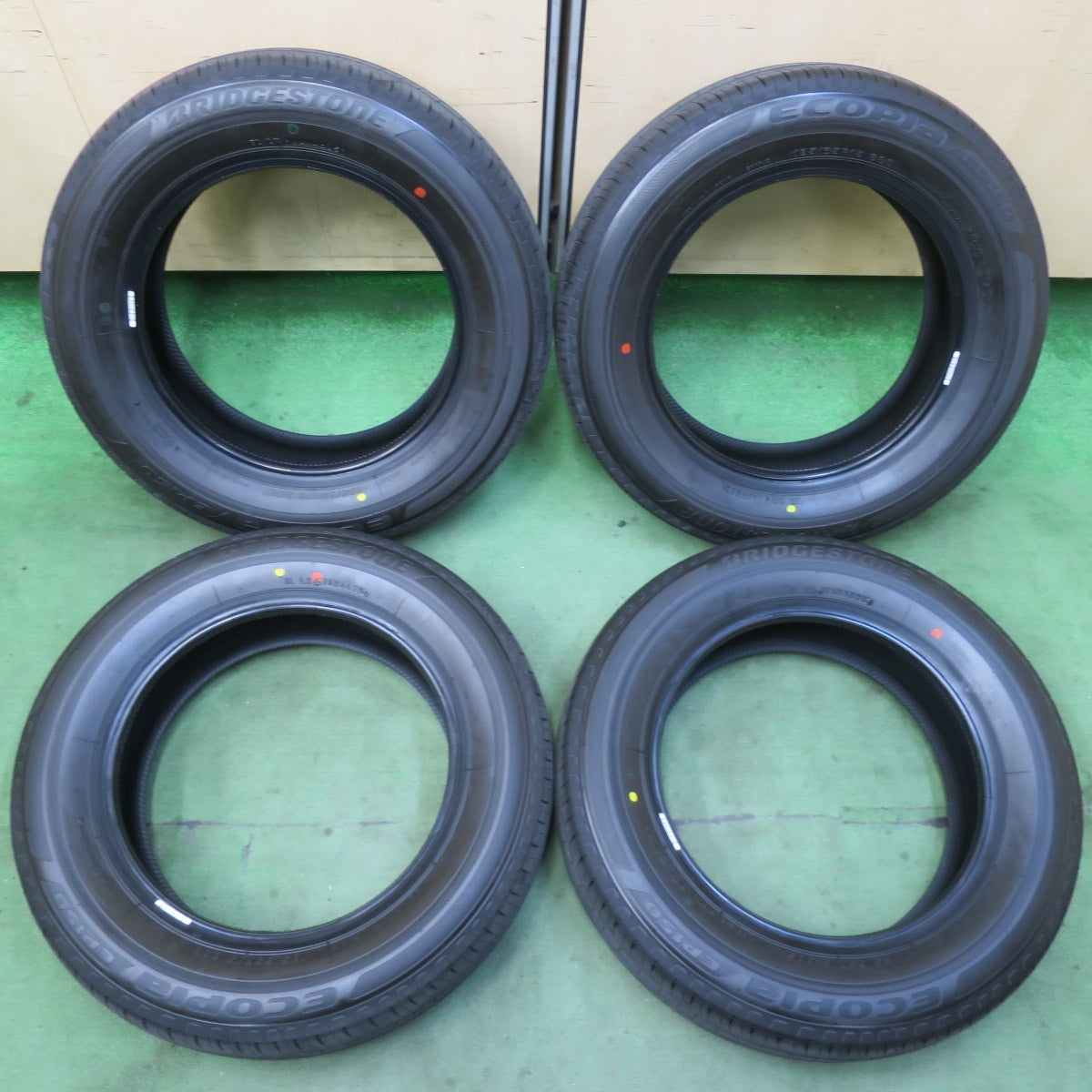 新車外し！25年★185/65R15 ブリヂストン エコピア EP150 タイヤ 15インチ シエンタ フリード アクア ノート フィット 等★5122018イノタ