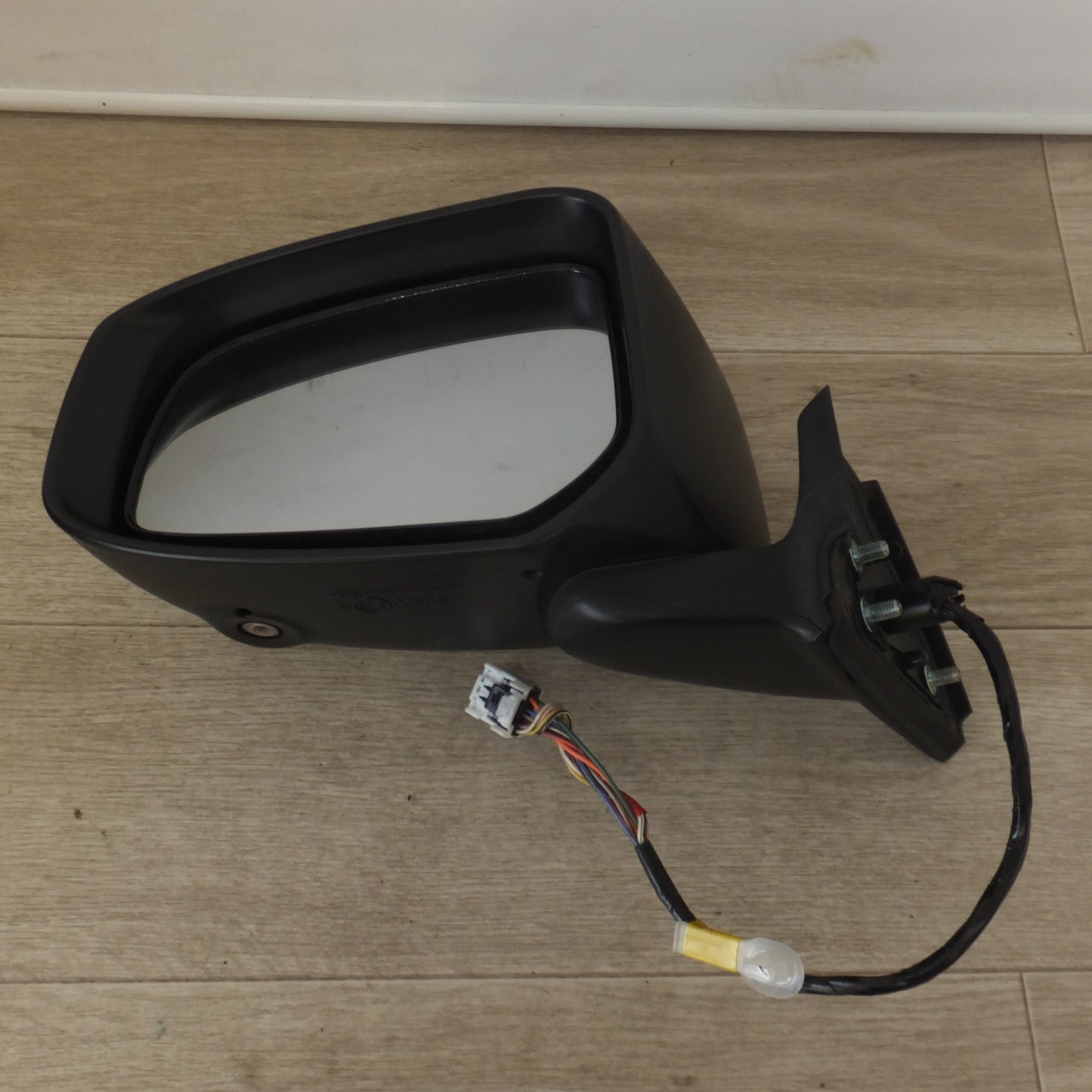 [送料無料] 現状品★日産 NISSAN 純正 デイズ DBA-B21W ドアミラー ISHIZAKI 538 左★