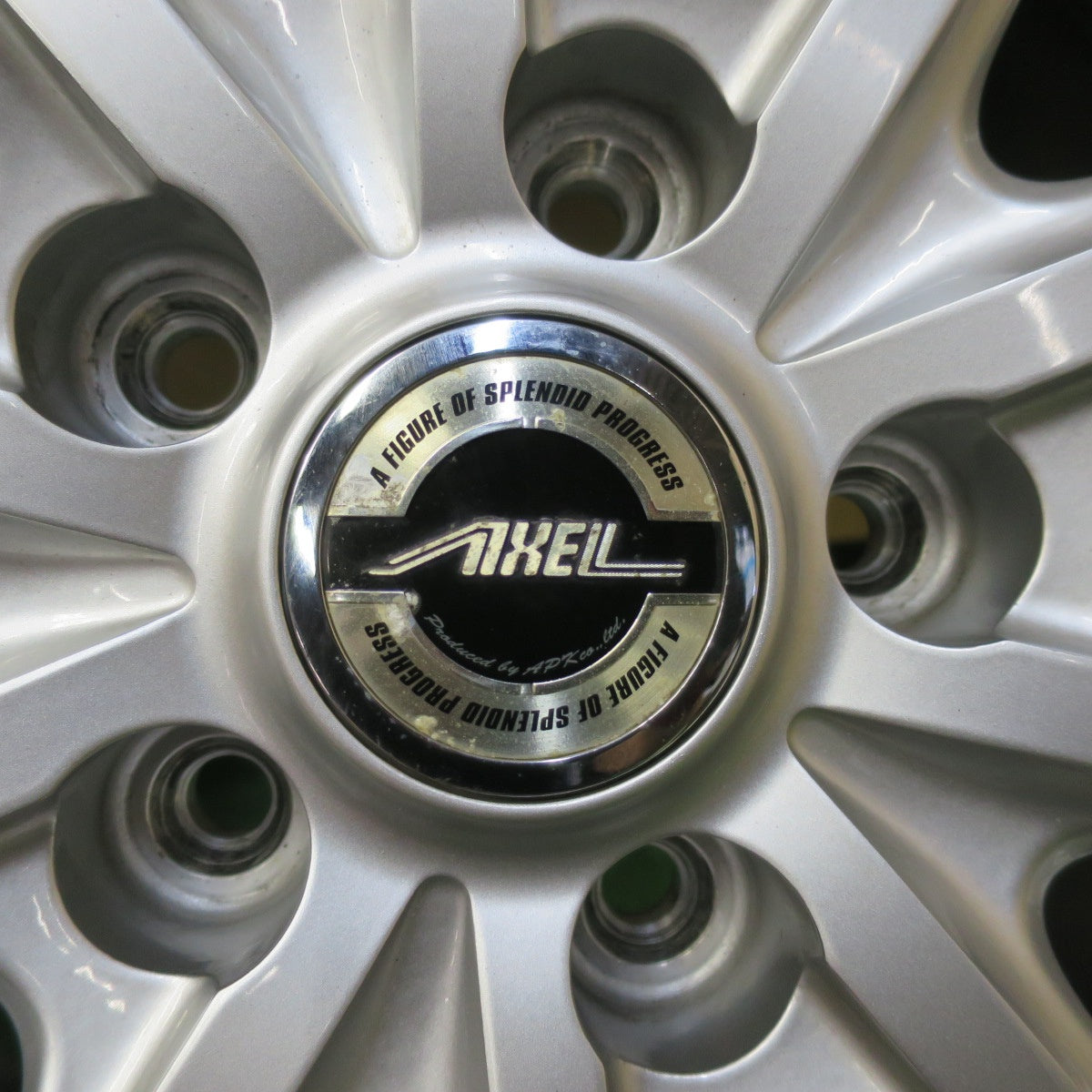 バリ溝！キレイ！9.5分★スタッドレス 195/65R15 ダンロップ DSX-2 AXEL アクセル 15インチ PCD114.3/5H★5051305イス