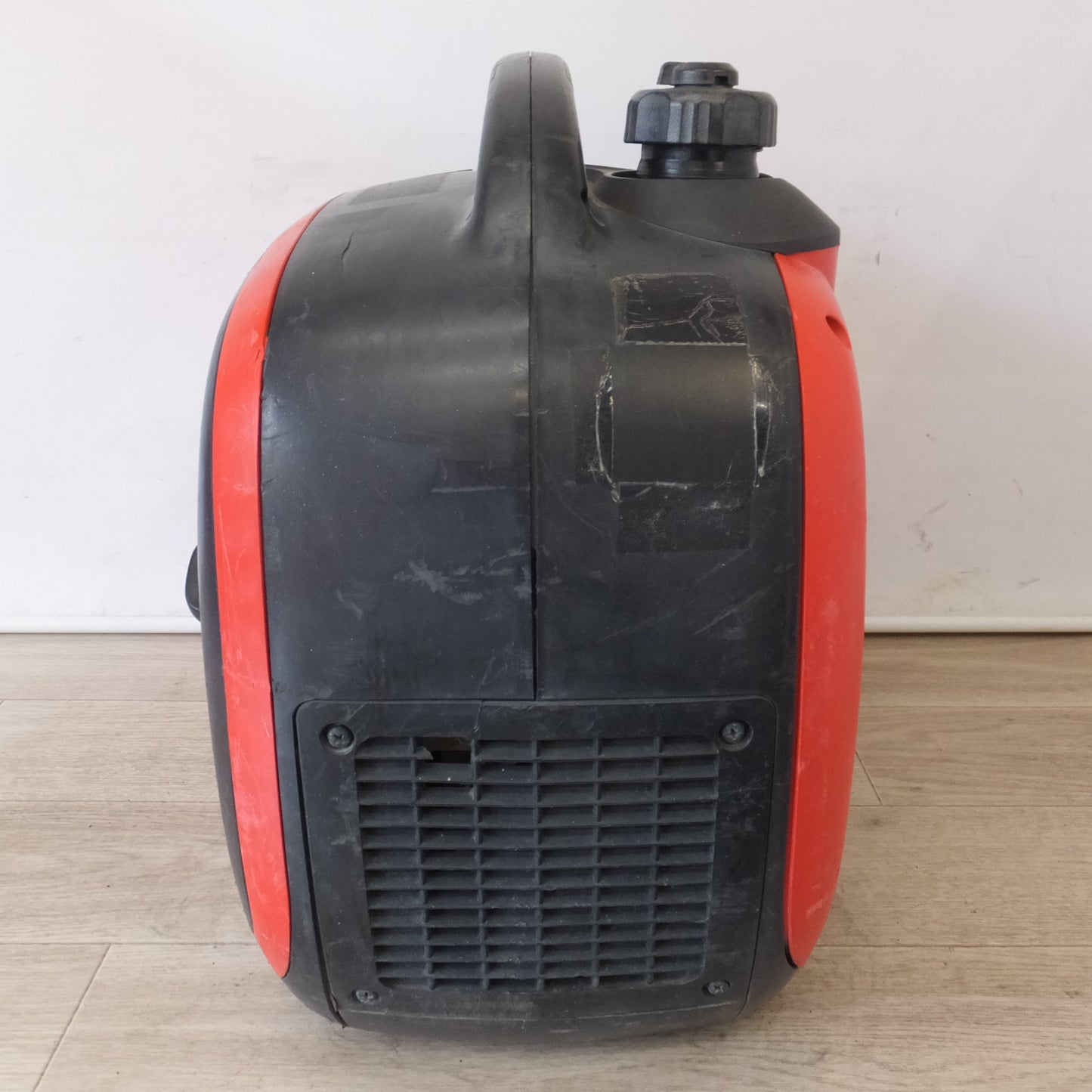 [送料無料] 岐阜発★やまびこ 新ダイワ shindaiwa 携帯用発電機 iEG1600M-Y IEG1600M/M インバーター発電機　空冷4サイクル OHV(3)★
