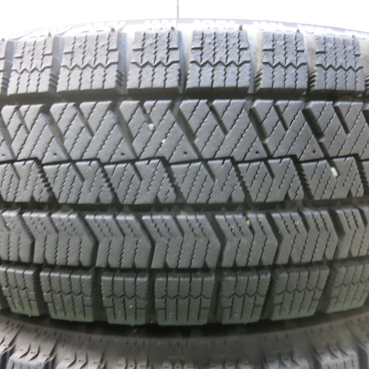 バリ溝！22年！キレイ！8.5分★スタッドレス 165/65R14 ブリヂストン ブリザック VRX2 ESTROSA EST-5T エステローザ 14インチ ハスラー ソリオ 等 PCD100/4H★5112902SKス