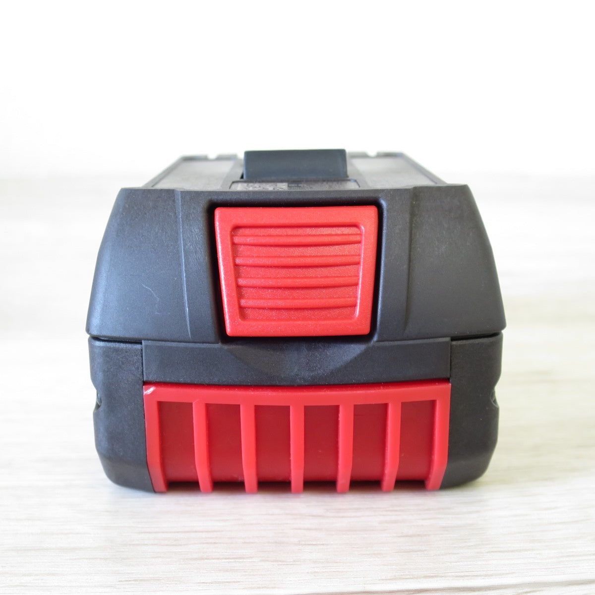 [送料無料] 未使用◇BOSCH ボッシュ リチウム イオン バッテリー GBA18V 5.0Ah M-C 2 607 337 081 90Wh DC 18V Li-ion 電動 工具◇