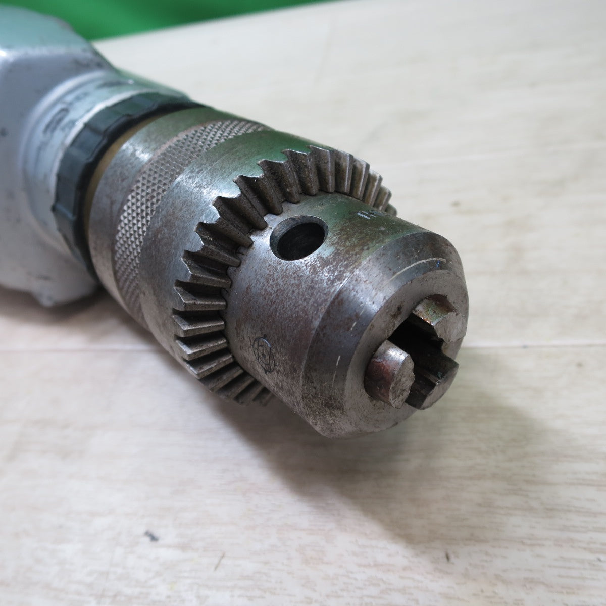 ☆日立 25mm 二段 変速 振動 ドリル VTP-25 電動 工具 コード式 震動 ドリル HITACHI☆