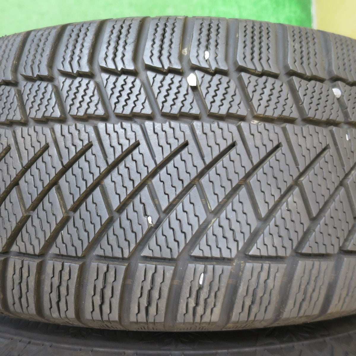 バリ溝！キレイ！9.5分★スタッドレス 215/60R16 コンチネンタル コンチバイキング コンタクト6 Claire クレール 16インチ PCD114.3/5H★5080802NJス