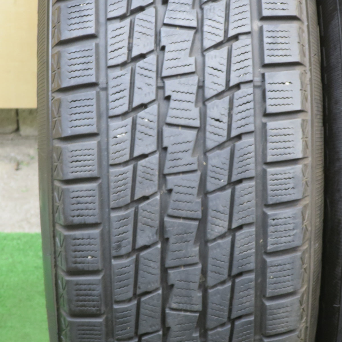 バリ溝！キレイ！9分★LOXARNY ROCK KELLY MX 632 265/65R17 スタッドレス グッドイヤー アイスナビ SUV ロクサーニ ロックケリー 17インチ PCD139.7/6H★6042303TTス