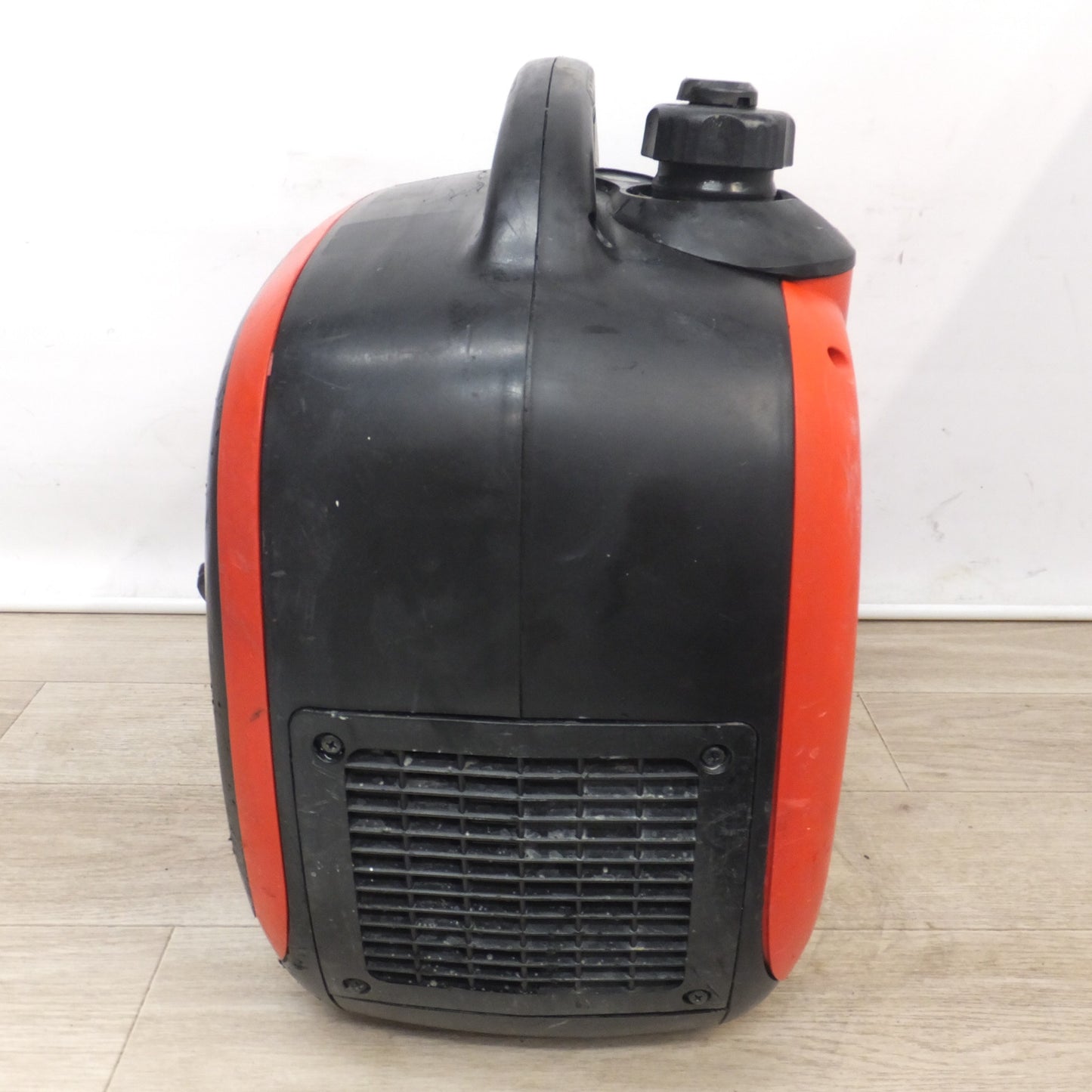 [送料無料] 岐阜発★やまびこ 新ダイワ shindaiwa 携帯用発電機 iEG1600M-Y IEG1600M/M インバーター発電機　空冷4サイクル OHVガソリンエンジン★