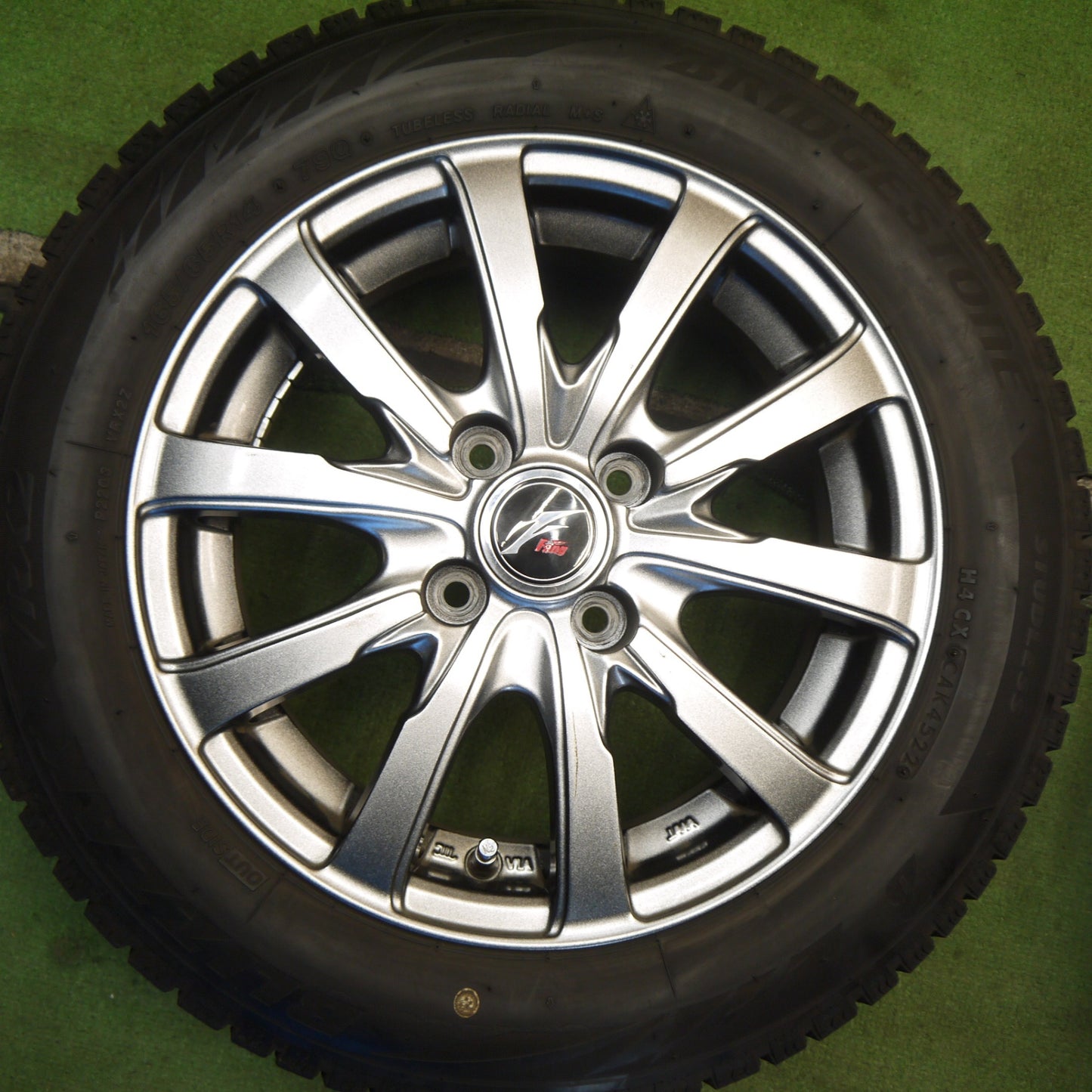 バリ溝！22年！8.5分◎スタッドレス 165/65R14 ブリヂストン ブリザック VRX2 Fang ファング 14インチ PCD100/4H◎6080703Hス