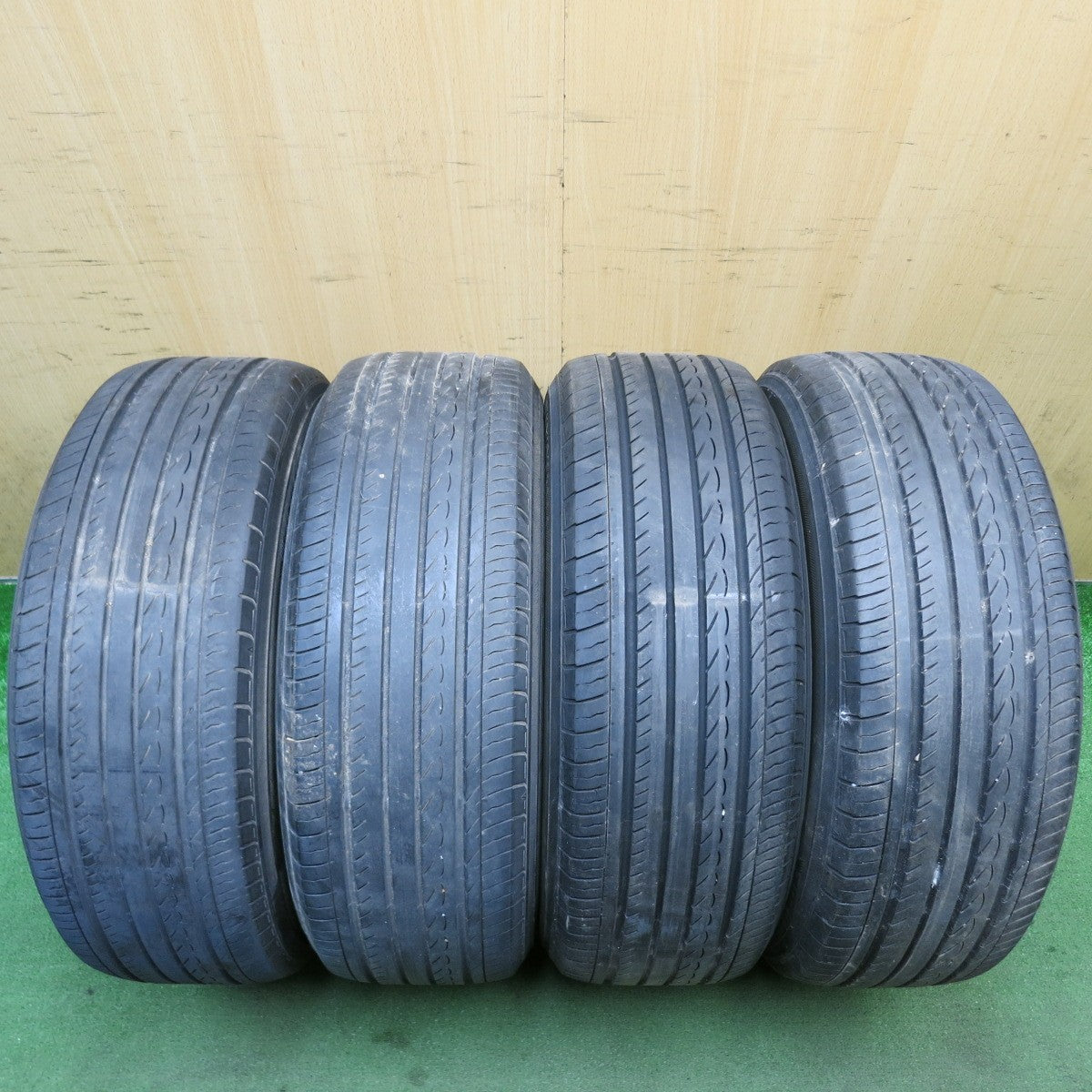 4本価格◎トヨタ 40系 プリウスα 純正 205/60R16 ヨコハマ アドバン dBデシベル 16インチ PCD114.3/5H◎6080905HAノ