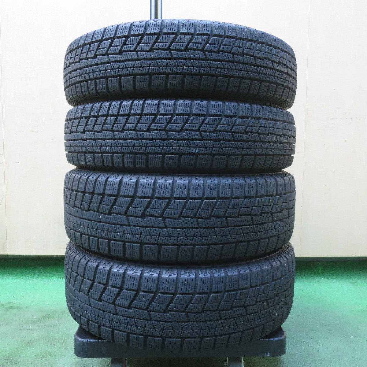 バリ溝！9分★三菱 アイ ミーブ i-MiEV 純正 145/65R15 175/55R15 スタッドレス ヨコハマ アイスガード iG60 15インチ PCD100/4H★6021301イス