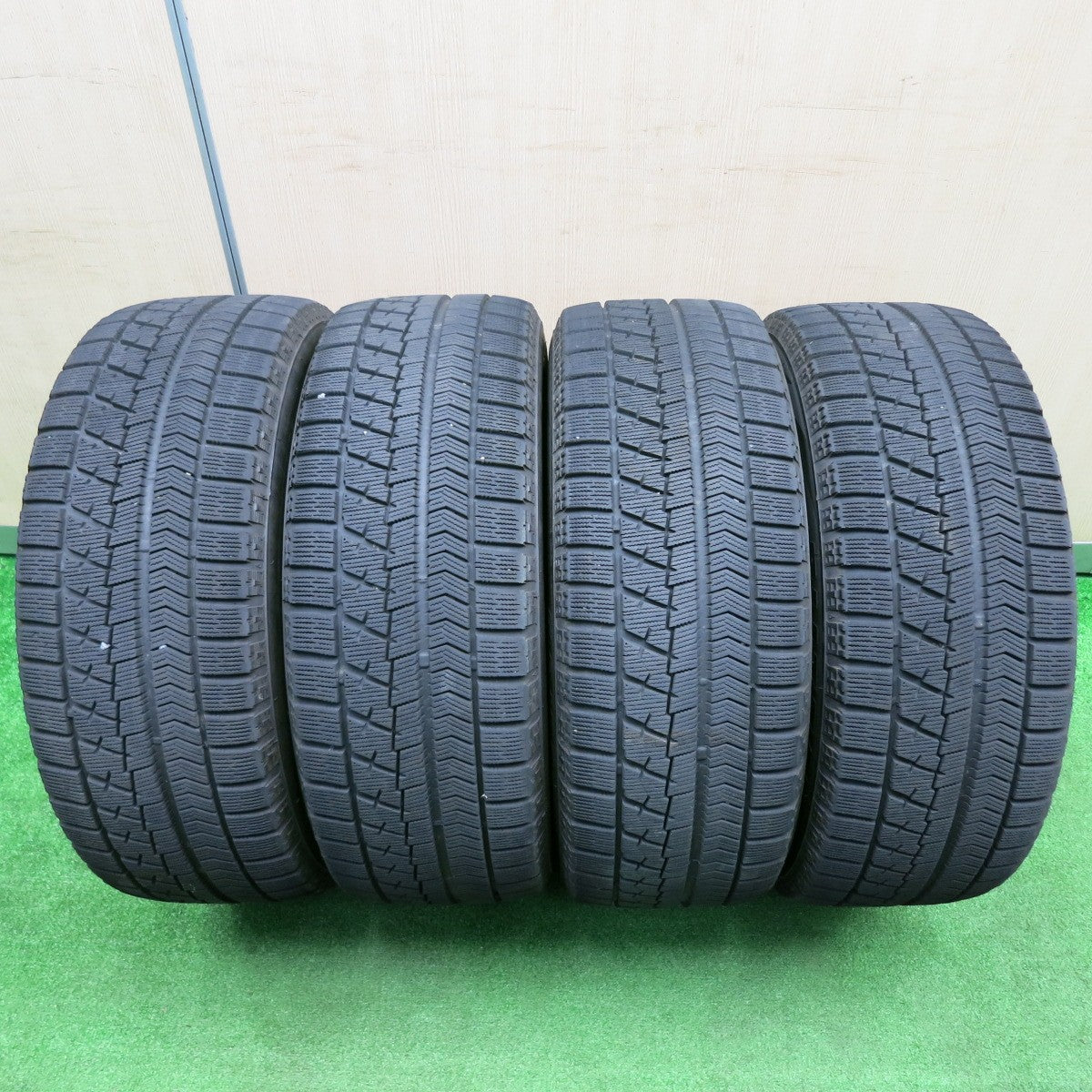 [送料無料] バリ溝！キレイ！8.5分★86 BRZ等 205/55R16 スタッドレス ブリヂストン ブリザック VRX dP devotion デボーション 共豊 16インチ PCD100/5H★4112504TNス