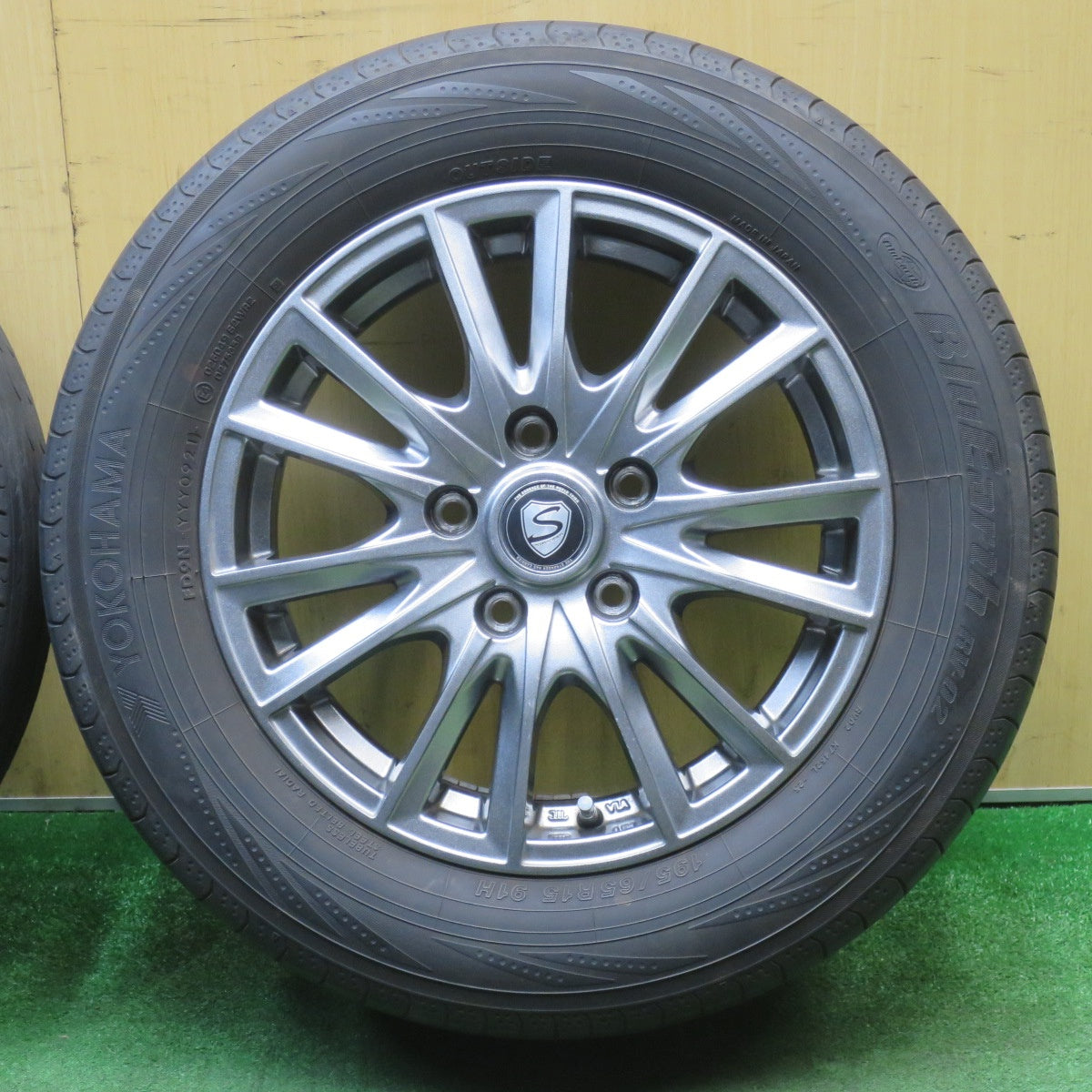 バリ溝！22年！8.5分★195/65R15 グッドイヤー EfficientGrip ECO EG02 ヨコハマ ブルーアース RV-02 STRANGER ストレンジャー 15インチ PCD114.3/5H★6021705NJノ