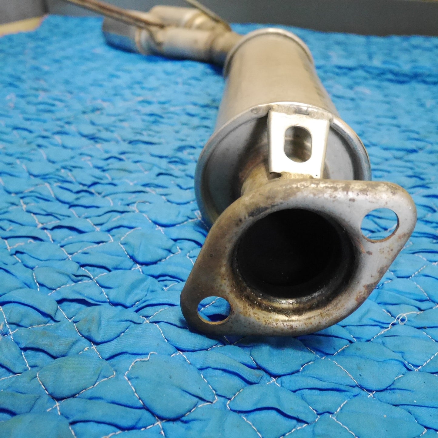 [送料無料] ☆ホンダ GD3 フィット 1.3Lモデル 全グレード 4WD除く 社外 マフラー 排気 カー パーツ メーカー 不明☆