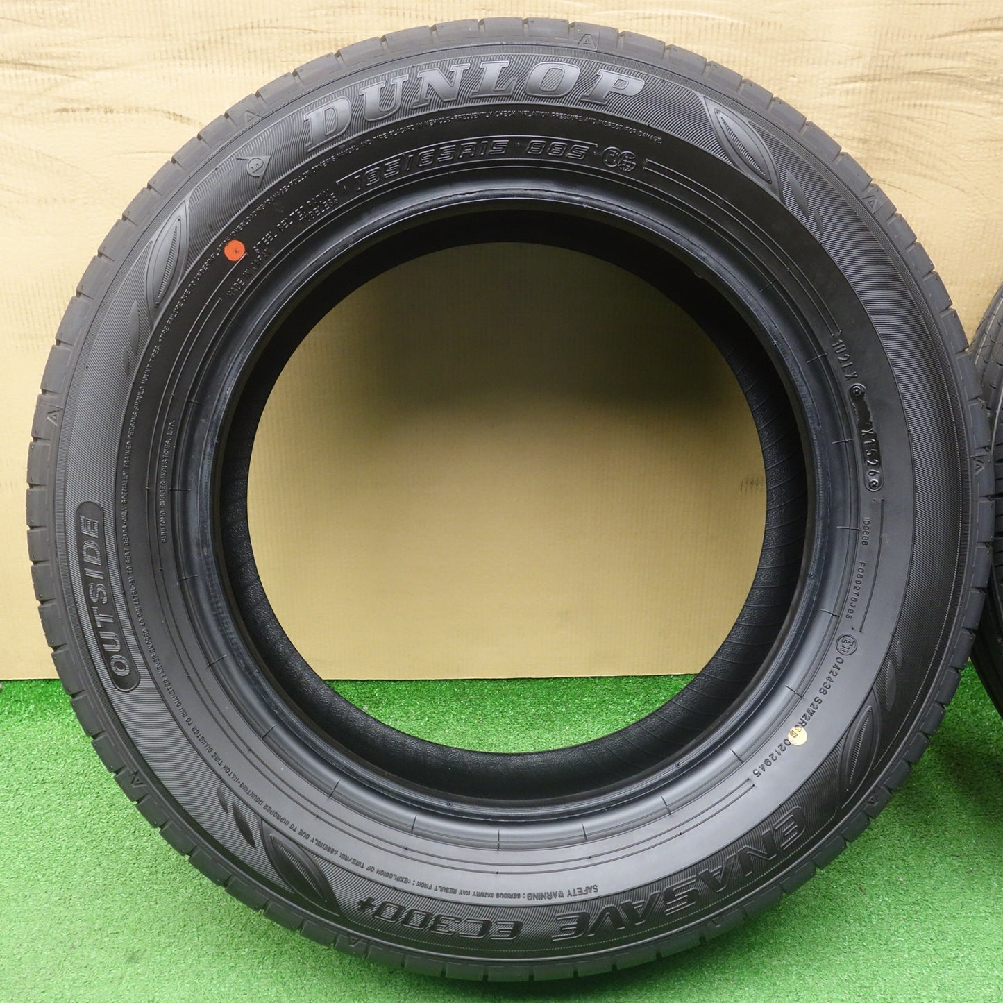 新車外し！26年★185/65R15 ダンロップ エナセーブ EC300+ タイヤ 15インチ アクア フリード シエンタ 等★6052901KTノタ