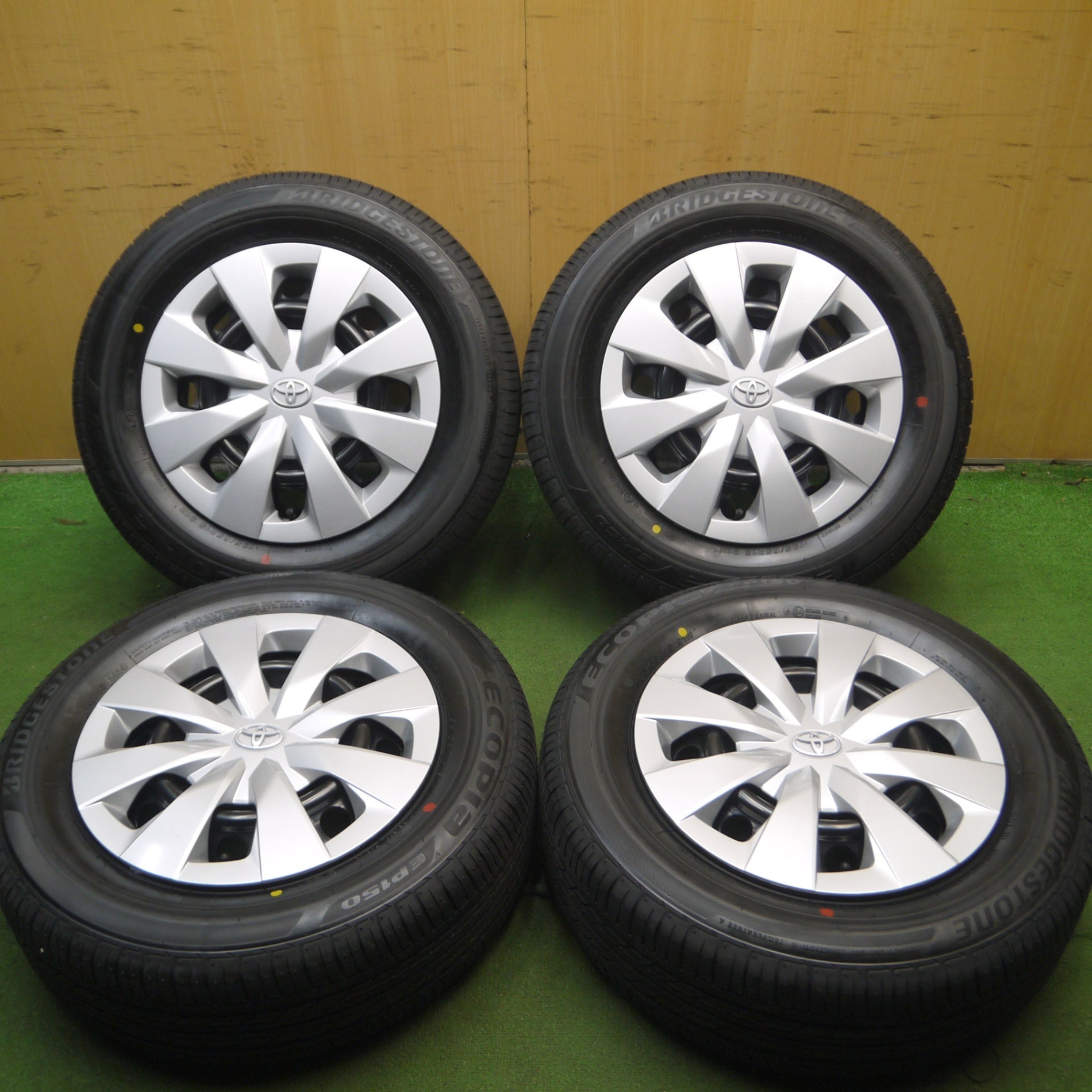 車 ホイール 16インチ カローラツーリング」の人気商品一覧 | 安い商品