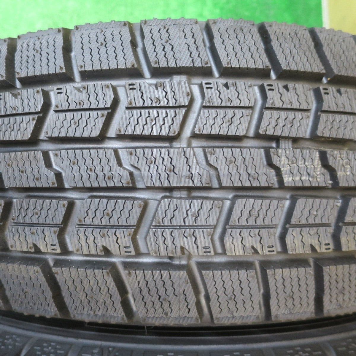 未使用！23年★スタッドレス 185/60R15 グッドイヤー アイスナビ7 タイヤ 15インチ アクア ヤリス ヴィッツ フィールダー スイフト フィット 等★5110513NJスタ