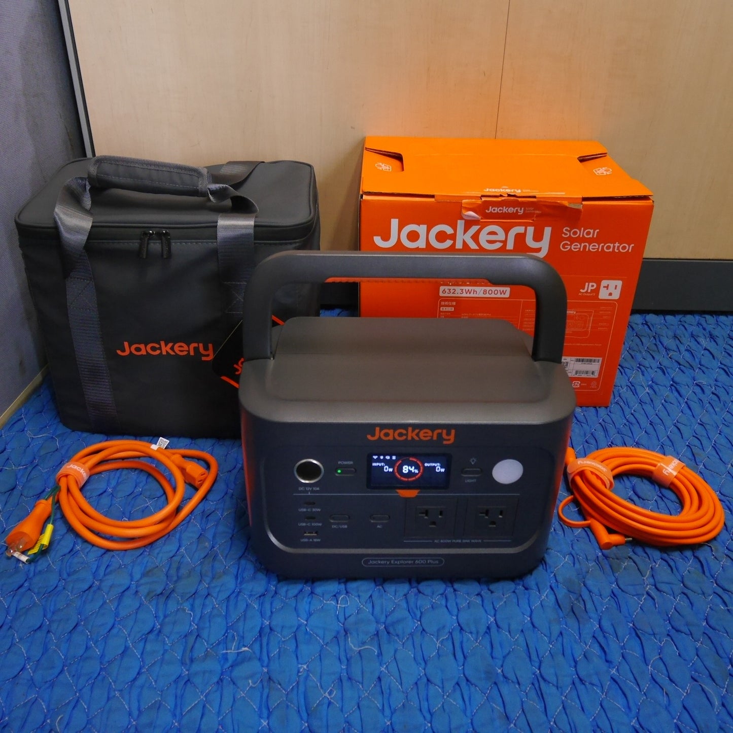[送料無料] キレイ☆JACKERY ポータブル 電源 600 Plus JE-600C 防災 アウトドア キャンプ 等に ジャクリ 現状品☆