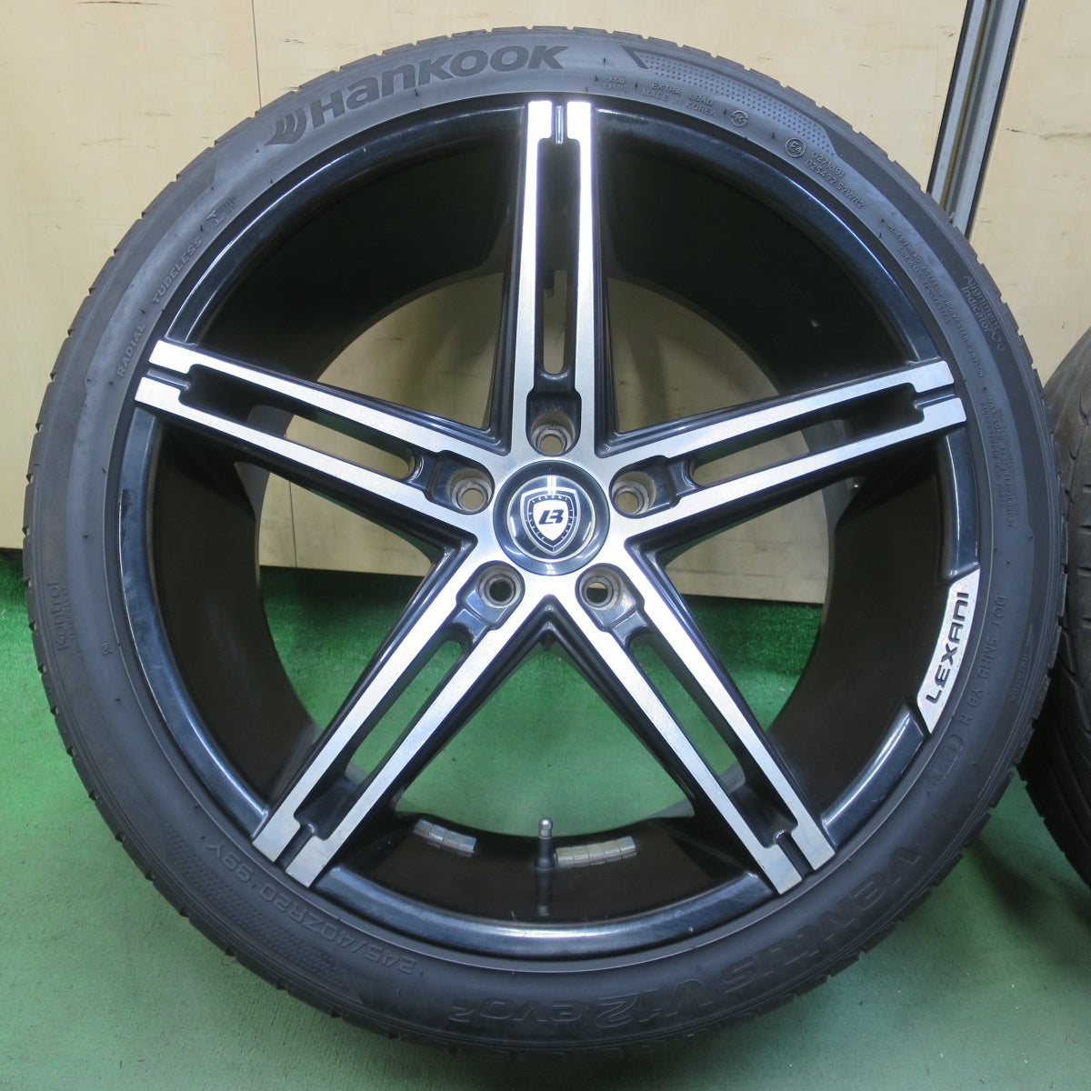 4本価格！22年◎245/40R20 ハンコック ベンタス V12 evo2 LEXANI レグザーニ 20インチ PCD114.3/5H◎6061801イノ