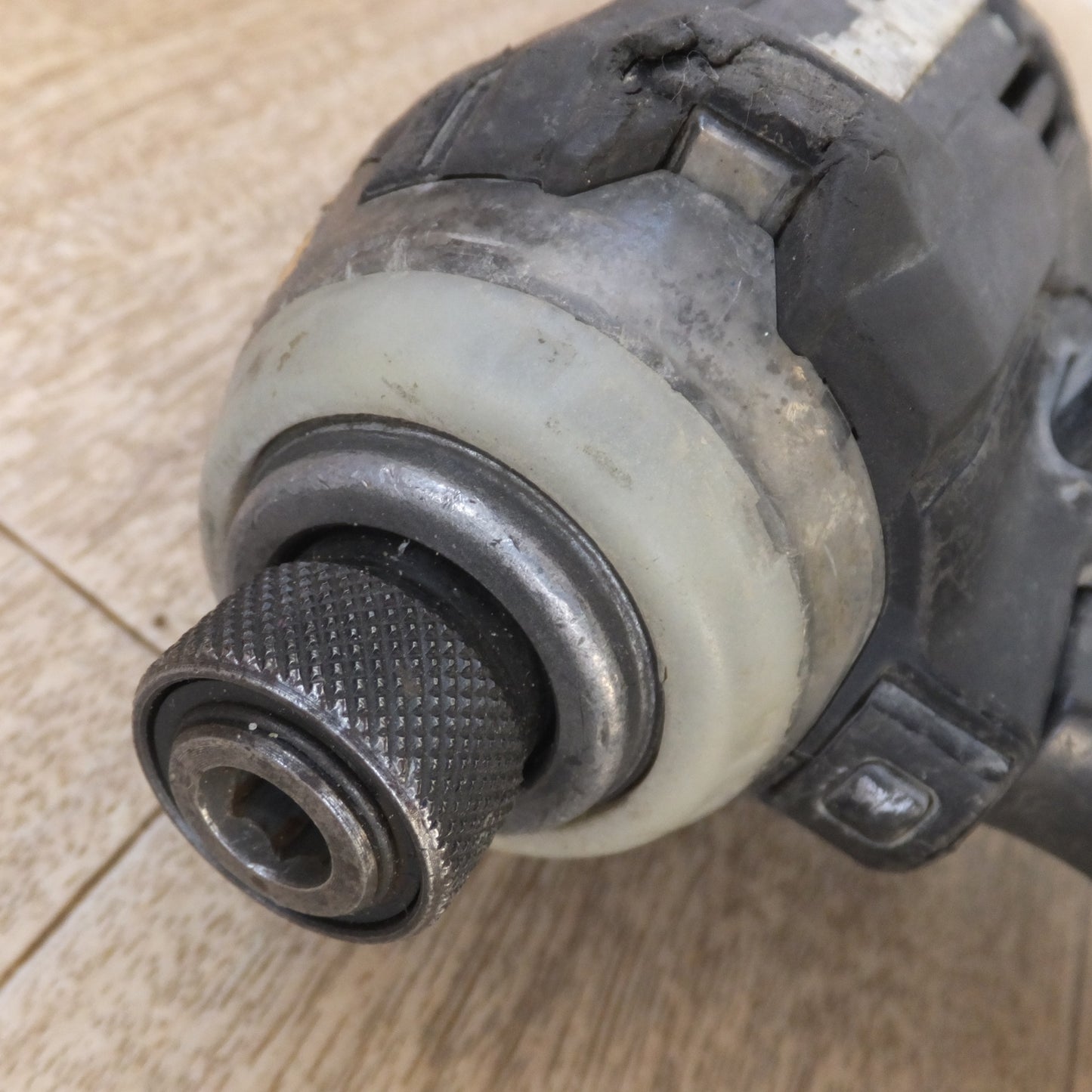 [送料無料] 現状品★マキタ makita 充電式インパクトドライバ TD001G 36V-40Vmax 本体のみ★