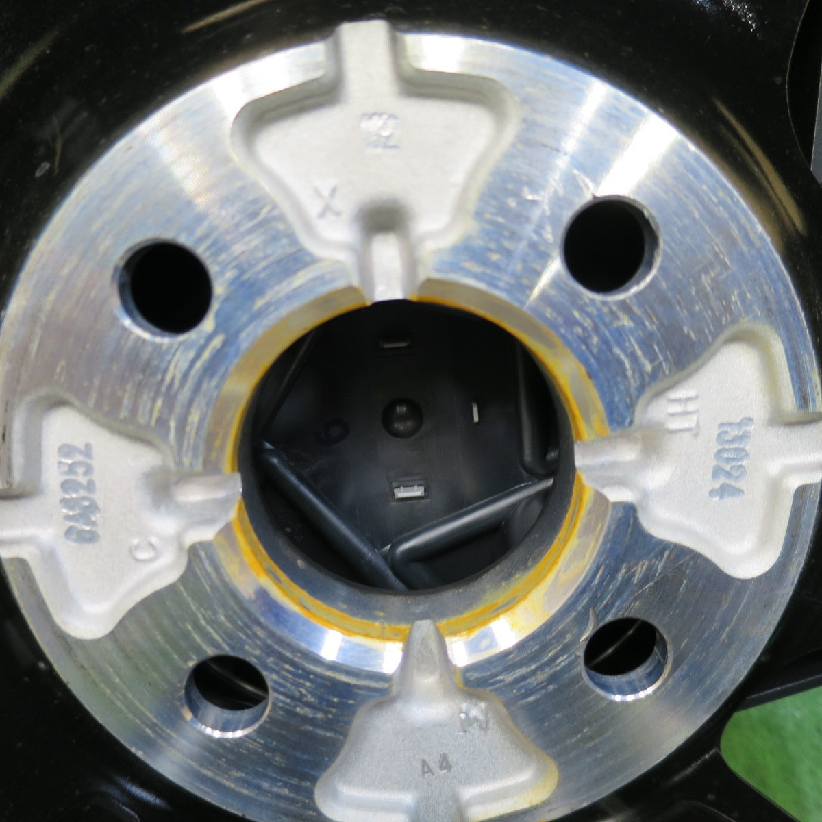 キレイ◎日産 E13 ノート オーラ 純正 ホイール 17インチ 17×6.5J PCD100/4H◎6100204NGホ