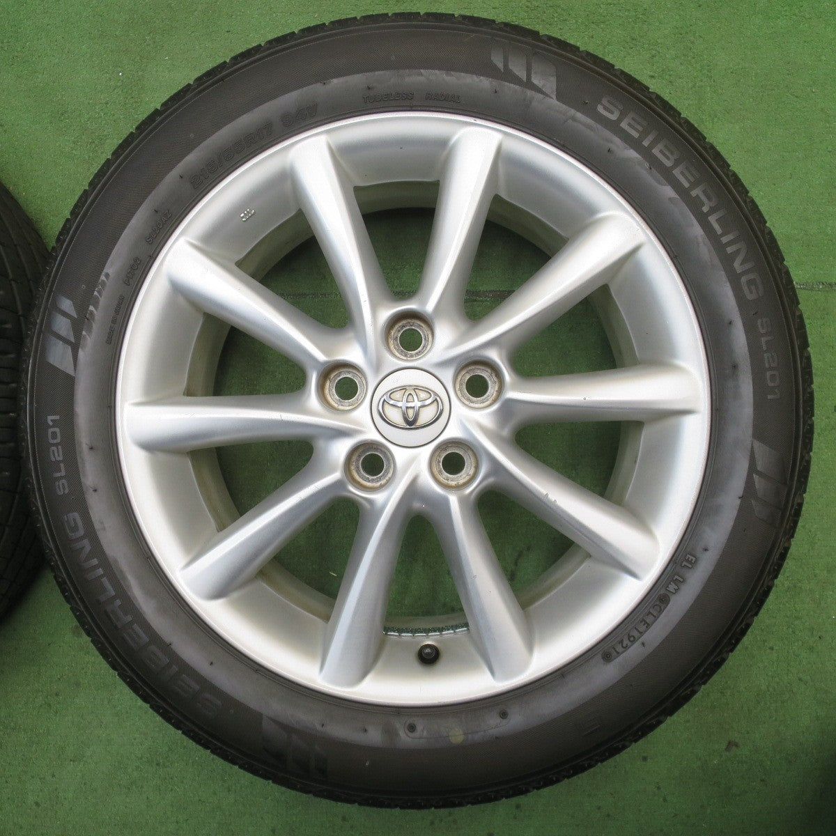 バリ溝！24年！9.5分◎トヨタ 50系 エスティマ 純正 215/55R17 セイバーリング SL201 ダンロップ エナセーブ EC204 17インチ PCD114.3/5H◎6060202NKノ