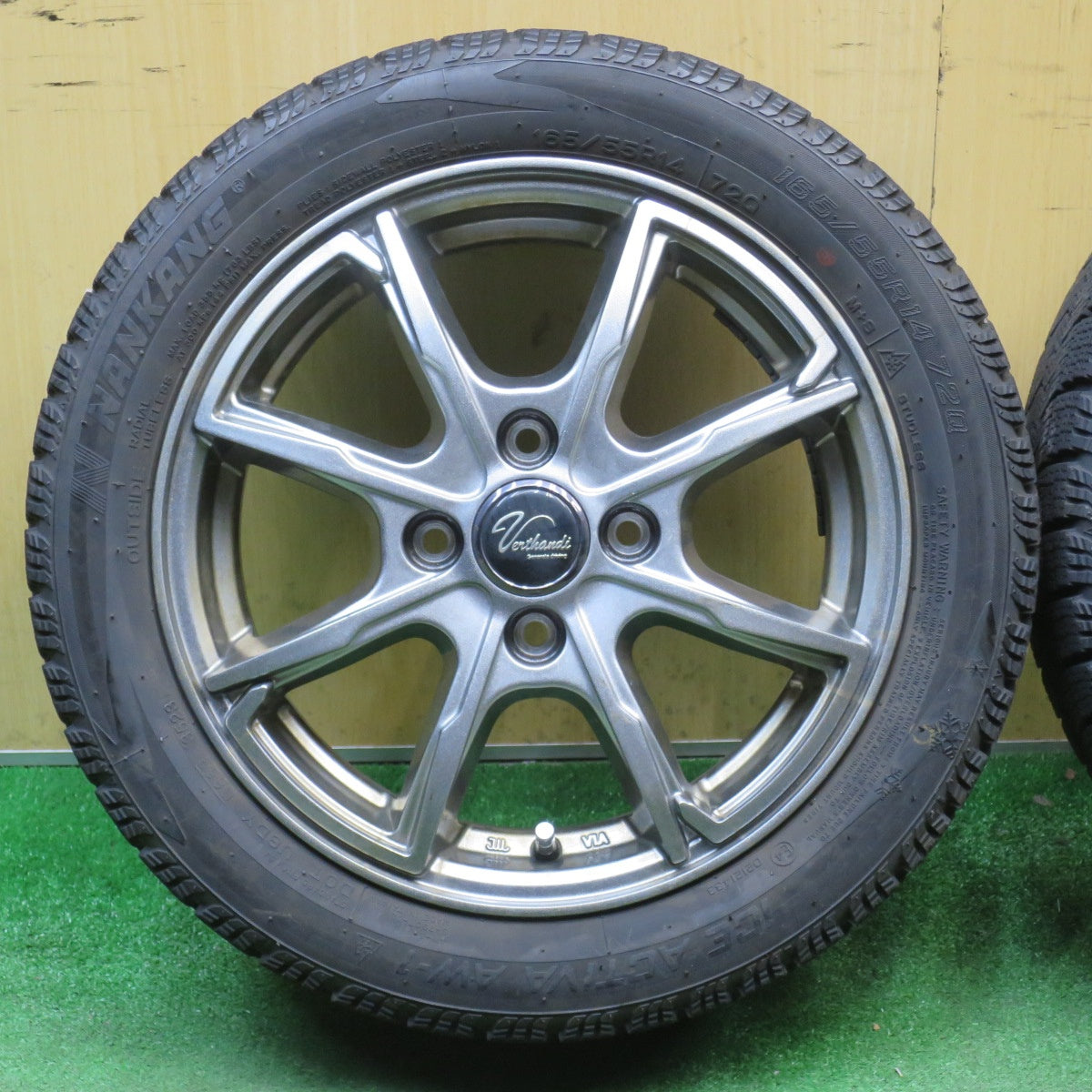 バリ溝！23年！8.5分★スタッドレス 165/55R14 ナンカン アイスアクティバ AW-1 Verthandi ヴェルザンディ 14インチ 軽サイズ ワゴンR ゼスト 等 PCD100/4H★6031806NJス