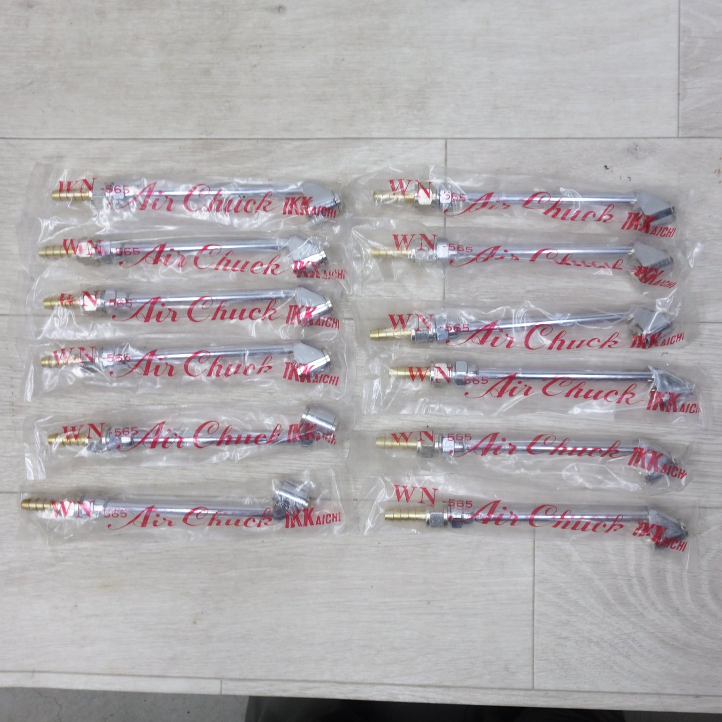 [送料無料] 未使用!◆IKK AICHI 乗用車 小型トラック用 タイヤ エアー チャック Air Chuck WN-565 12本セット / エアーゲージ 棒ゲージ 伊藤金属工業◆