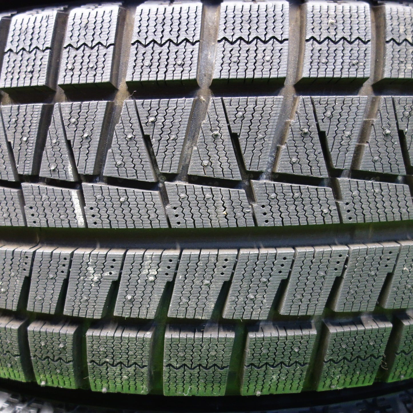 ほぼ未使用！キレイ★スタッドレス 205/55R16 ブリヂストン アイスパートナー2 Eurotech MANARAY SPORT ユーロテック マナレイ 16インチ PCD114.3/5H★5112702KTス