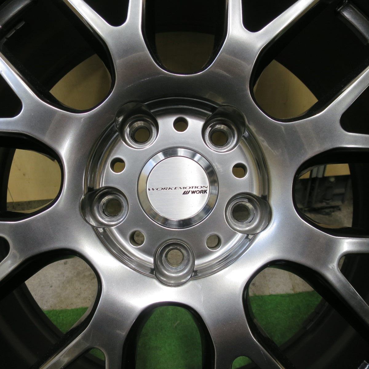 キレイ◎WORK EMOTION EMT-M8R GTK 225/45R18 ヨコハマ ブルーアース RV-02 ワーク エモーション 18インチ PCD114.3/5H◎6082801NGノ