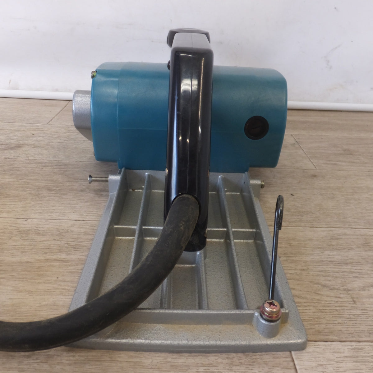 キレイ★マキタ makita 電気カンナ 1806B　有効切削幅 170mm　100V 12.5A 50-60Hz 1200W 15000/min.★