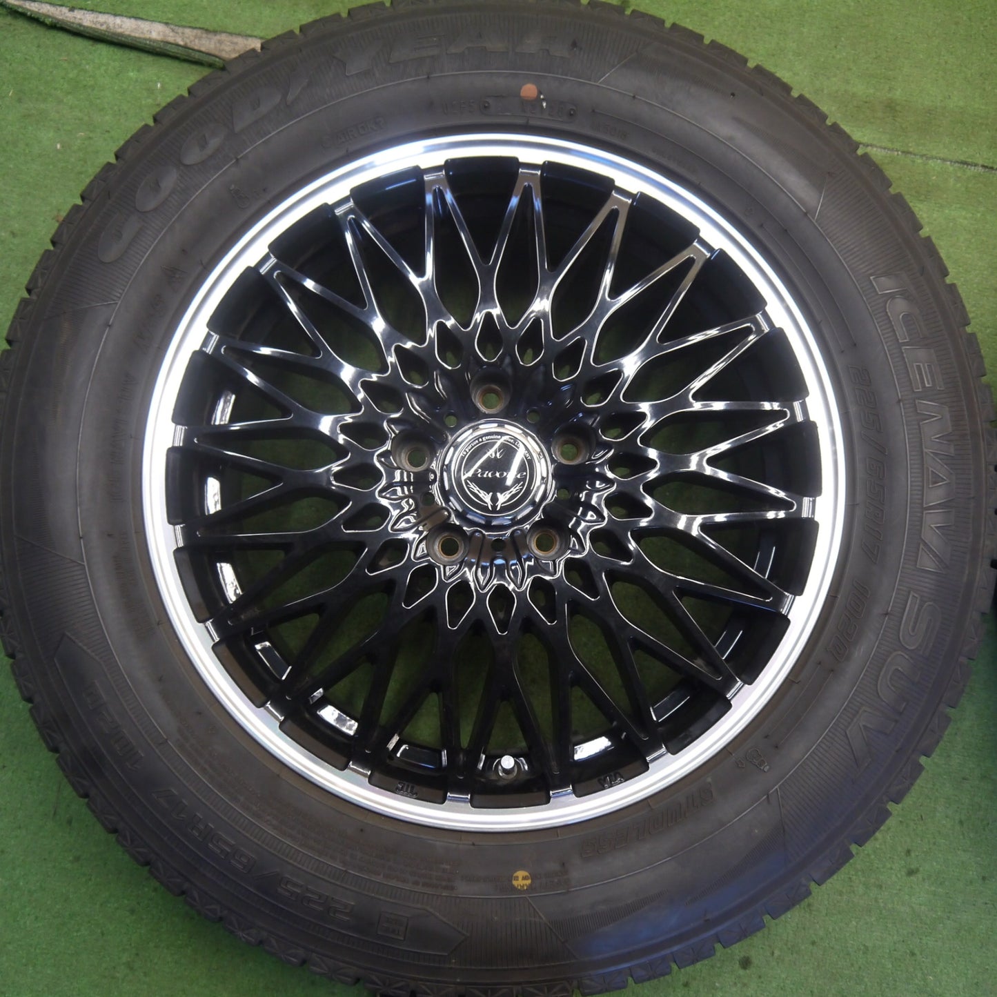 バリ溝！キレイ！9分★LOXARNY Pavone 225/65R17 スタッドレス グッドイヤー アイスナビ SUV ロクサーニ パヴォーネ 17インチ PCD114.3/5H★6060307Hス