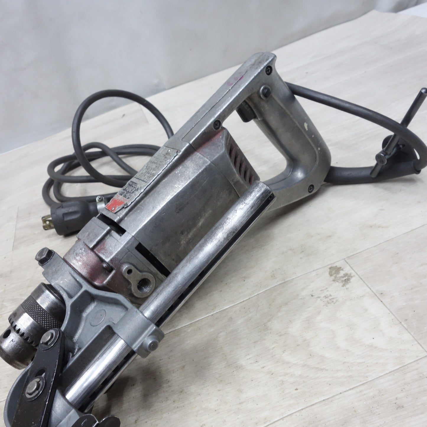 [送料無料] ◆マキタ 13mm 電気 ドリル 6301A ドリルスタンド付き 電動 工具 makita ①◆