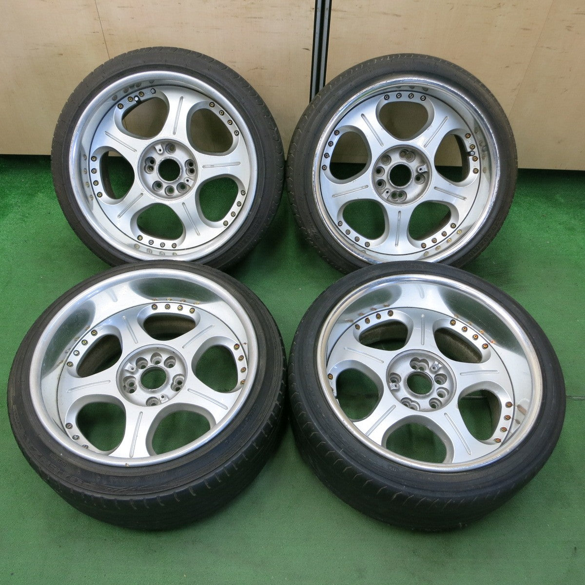 [送料無料] バリ溝！9分★SPEED STAR アンドリューD 225/40R18 235/40R18 レーダー ピレリ ブリヂストン スピードスター PCD114.3/4H 5H マルチ★4092501ナノ