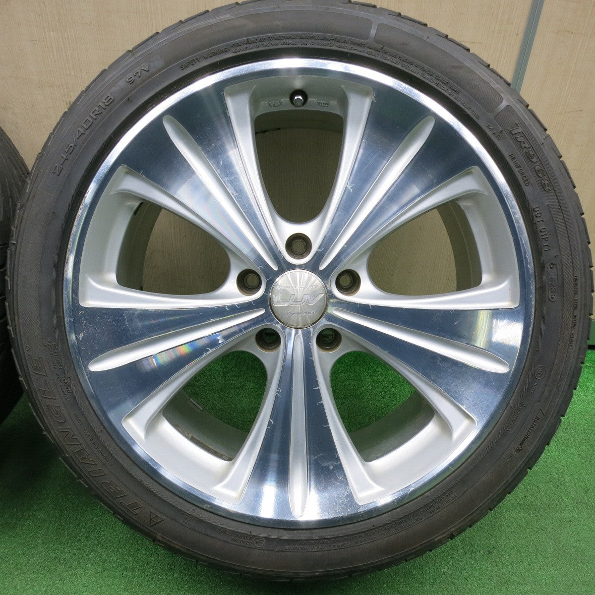 [送料無料] バリ溝！23年！9.5分★245/40R18 265/35R18 トライアングル TR968 ケンダ ラジアル カイザー VERTEC VR5 LUV MANARAY SPORT マナレイ 18インチ PCD114.3/5H★4122007TNノ