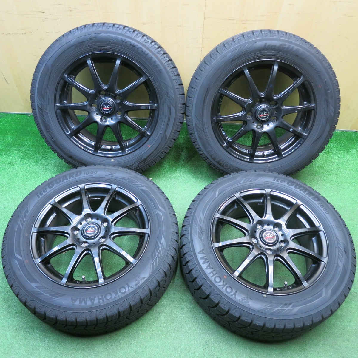 バリ溝！23年！9.5分★LOXARNY SPORT 215/60R16 スタッドレス ヨコハマ アイスガード iG60 ロクサーニ 16インチ PCD114.3/5H★6010806HAス