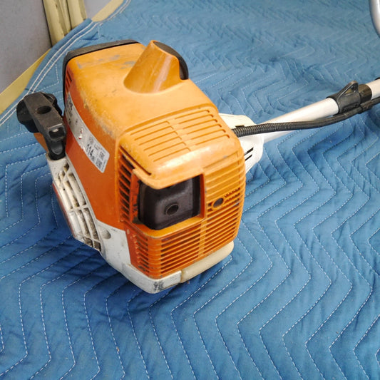 【岐阜発 直接引取限定】☆STIHL スチール エンジン 刈払機 FS120 刈り払い機 草刈機 草刈り機☆