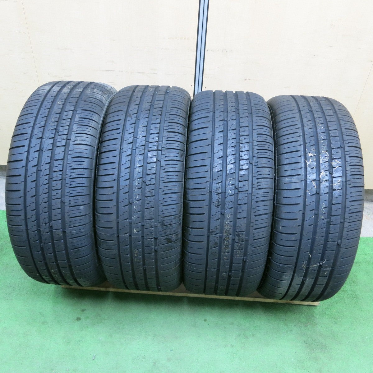 タイヤ未使用！24年★LOXARNY EX BADX 245/40R19 デュラターン MOZZA SPORT ロクサーニ 19インチ PCD114.3/5H★5050103TTノ