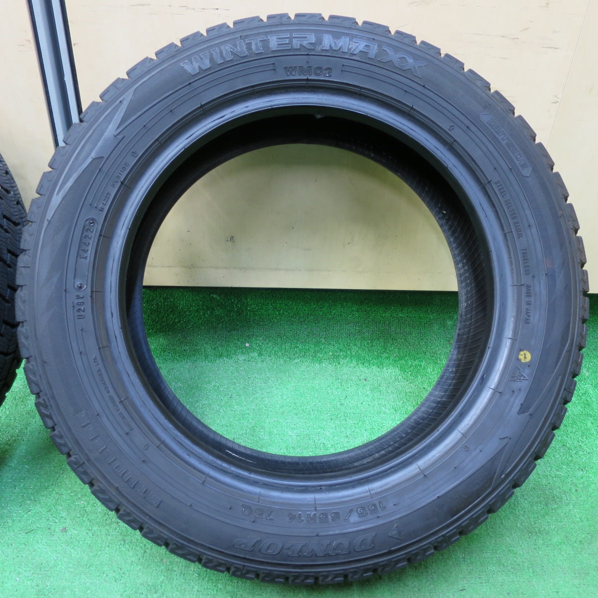 *送料無料* バリ溝！22年！9.5分★スタッドレス 155/65R14 ダンロップ ウインターマックス WM02 タイヤ 14インチ タント ワゴンＲ ムーブ N-BOX等★4061004イスタ