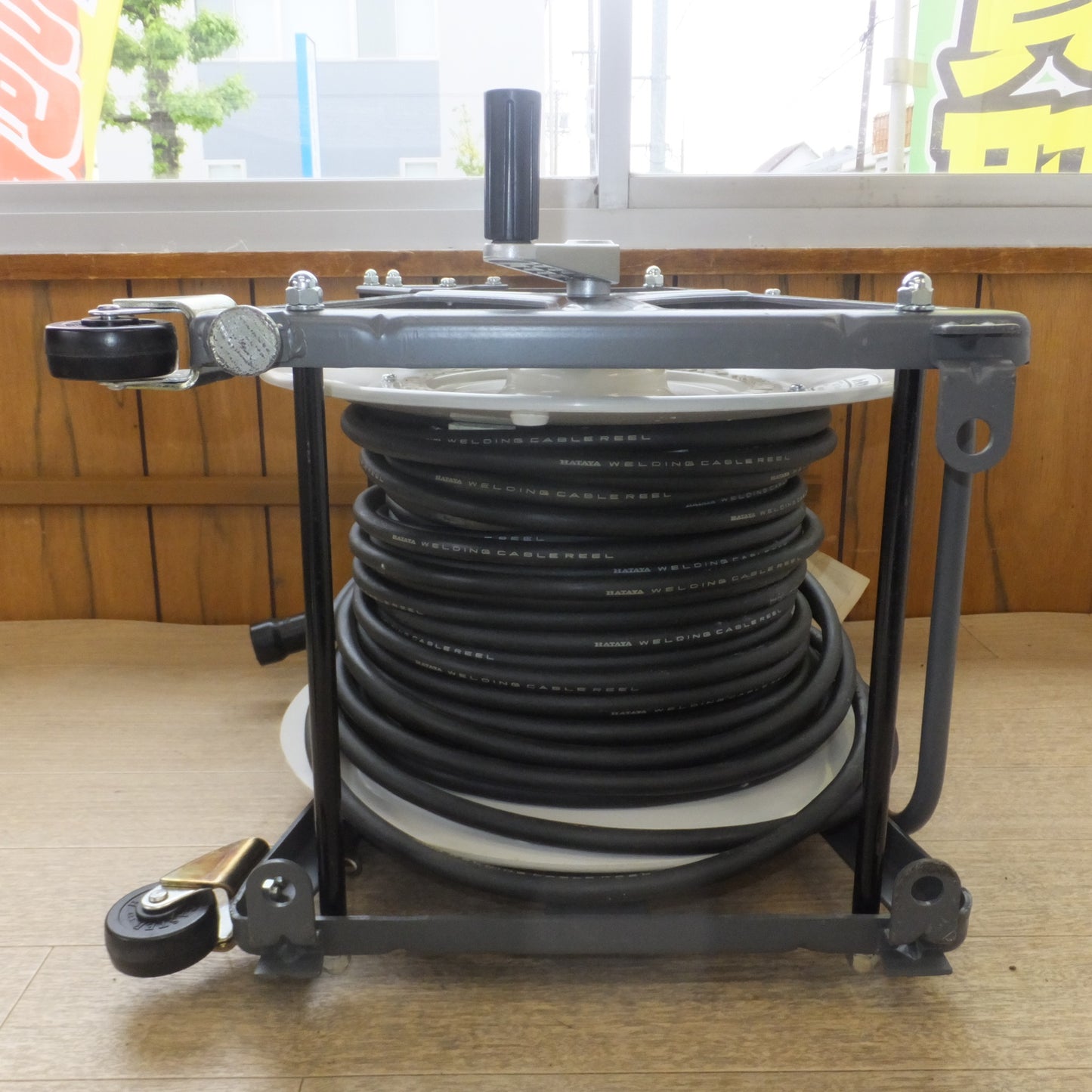 [送料無料] 未使用★畑屋製作所 HATAYA ハタヤ溶接ケーブルリール EDR-3022 屋内型　WCT 22mm2×30ｍ　100%105A 50%150A★