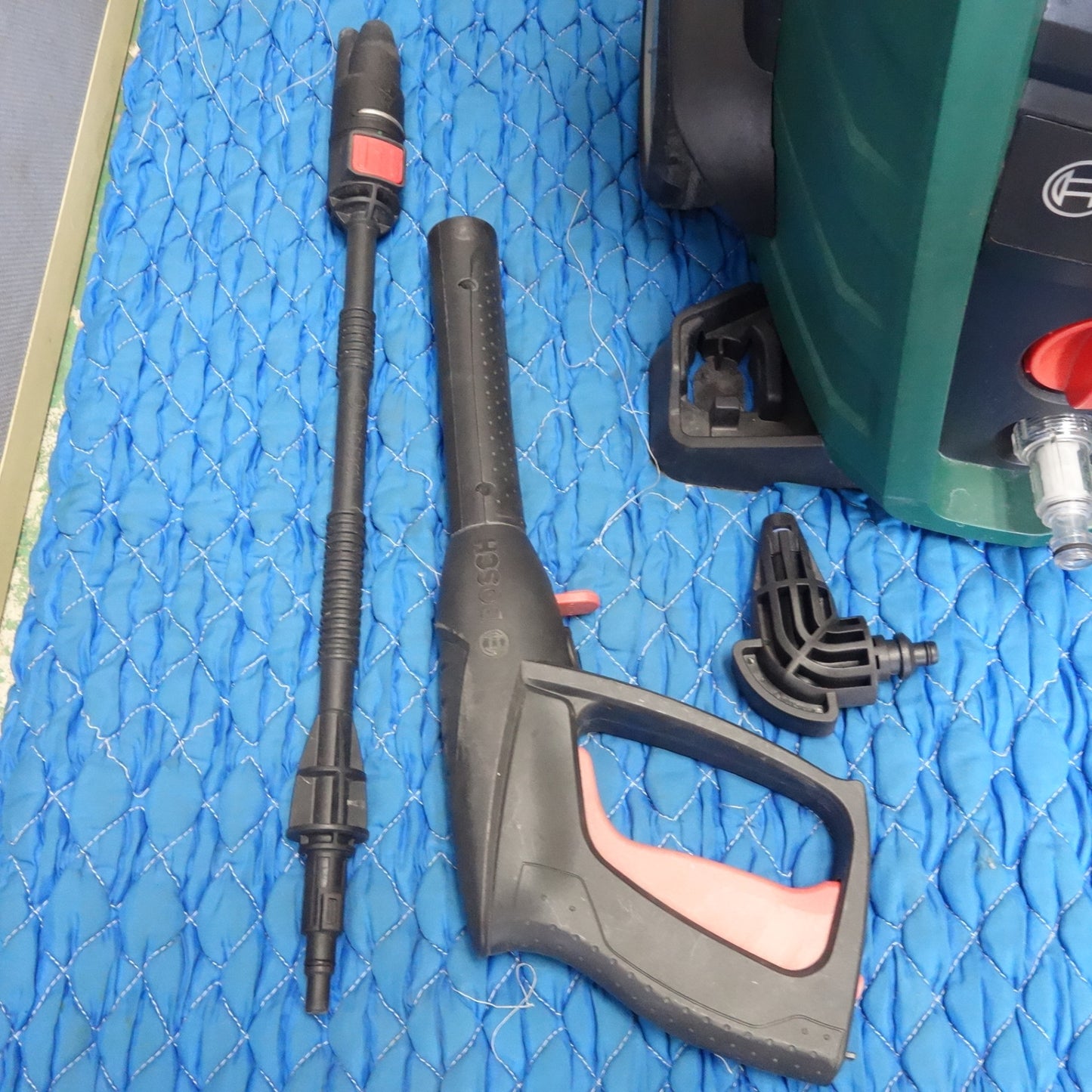 [送料無料] ☆ボッシュ 高圧 洗浄機 クリーナー 100V UA125 15m ホース付き BOSCH☆