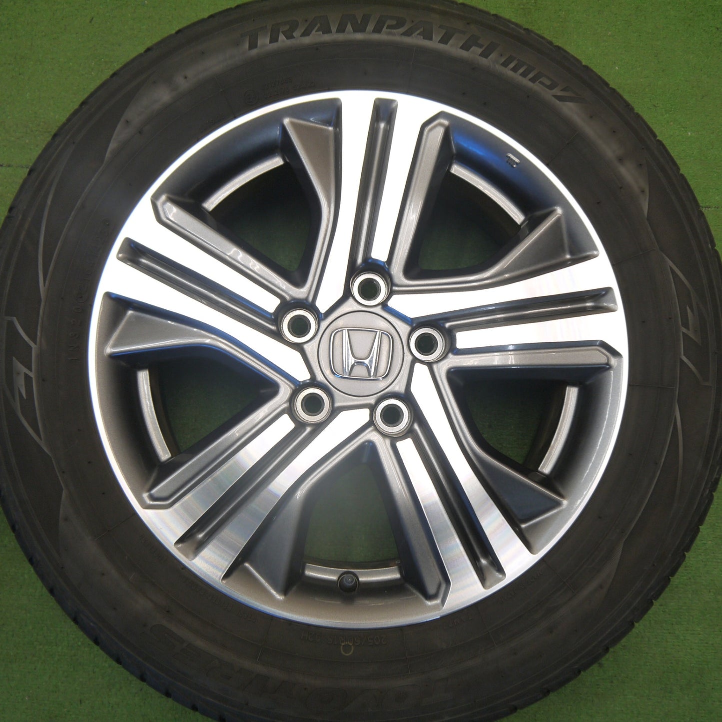 バリ溝！23年！9.5分★ホンダ ステップワゴン スパーダ 純正 205/60R16 トーヨー トランパス MP7 16インチ PCD114.3/5H★6040605Hノ