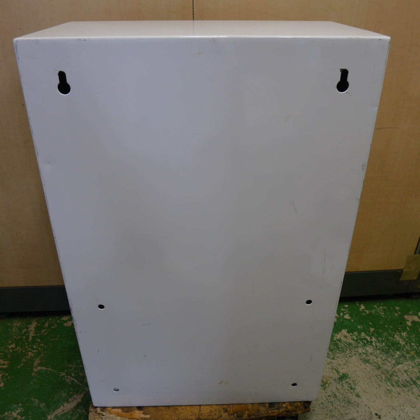 [送料無料] ☆手動式 自動 販売機 トレカ BOX トレーディング カード ボックス 自販機 ガチャ ガチャ メーカー 型式 不明 ジャンク品①☆