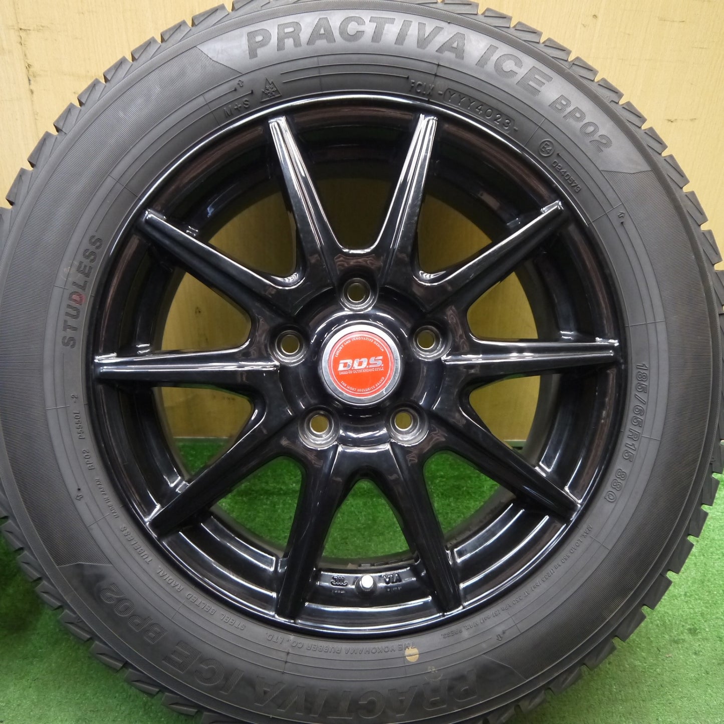 バリ溝！23年！ほぼ10分★スタッドレス 185/65R15 プラクティバ アイス BP02 ヨコハマ製 D.O.S. DOS 15インチ PCD114.3/5H★5071501Hス