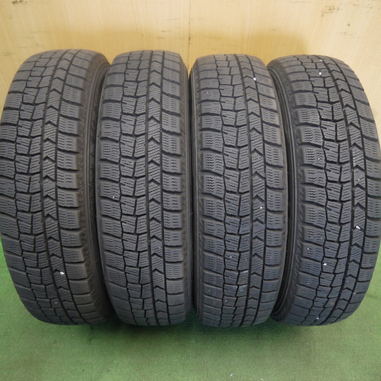 バリ溝！キレイ！9分◎スタッドレス 155/65R14 ダンロップ ウインターマックス WM02 STRANGER ストレンジャー 14インチ PCD100/4H◎6062210Hス