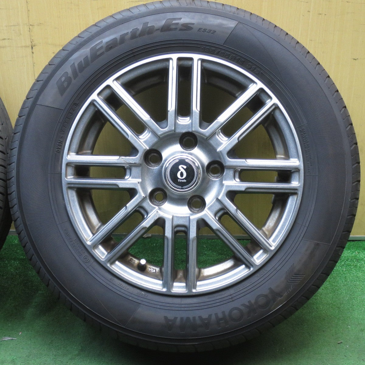 4本価格！23年★195/65R15 ヨコハマ BluEarth-ES ES32 Tirado ティラード 15インチ PCD114.3/5H★5082904NJノ